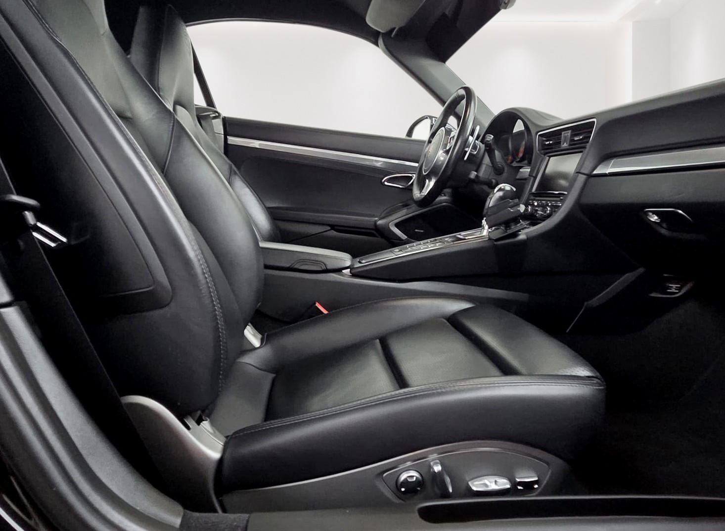 PORSCHE 911 Cabrio Carrera 4S PDK inkl. Garantie / CH-Auto-image-13