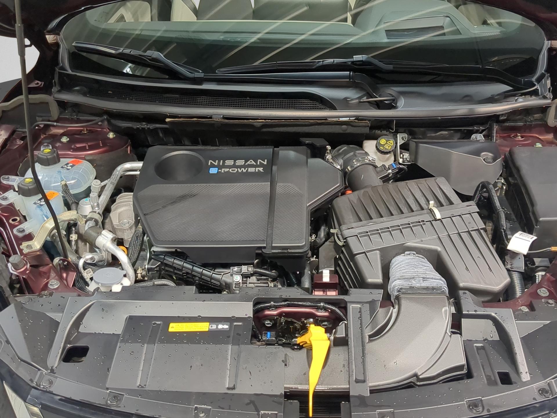 NISSAN Qashqai 1.5 VC-T e-Power Tekna-image-23