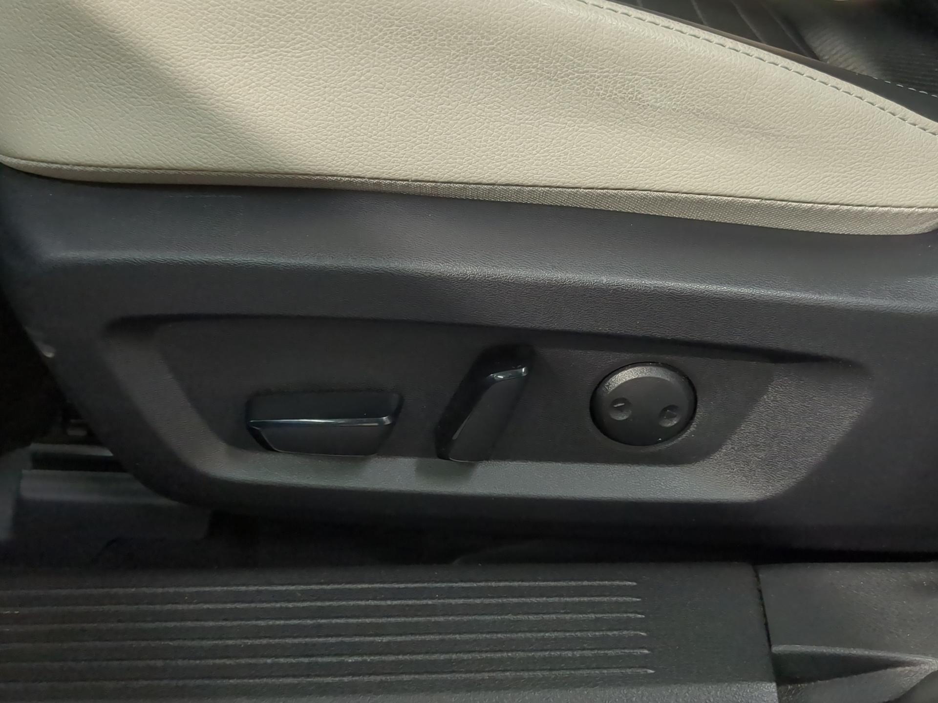 NISSAN Qashqai 1.5 VC-T e-Power Tekna-image-18