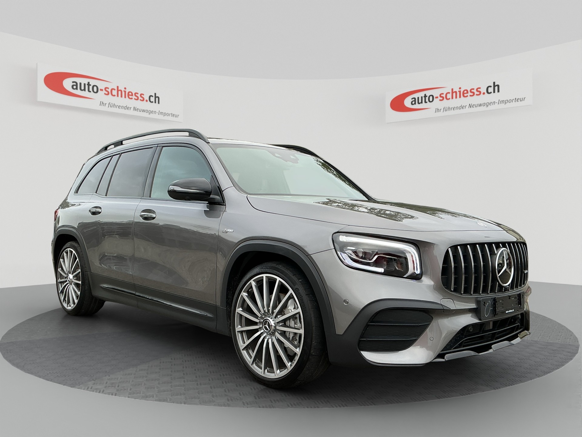 MERCEDES-BENZ GLB 35 AMG Night-image-0