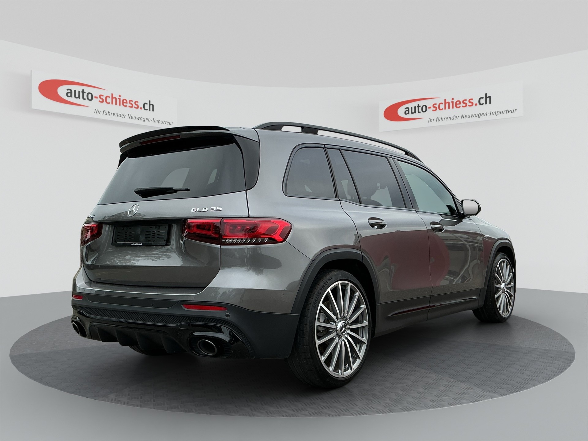 MERCEDES-BENZ GLB 35 AMG Night-image-4