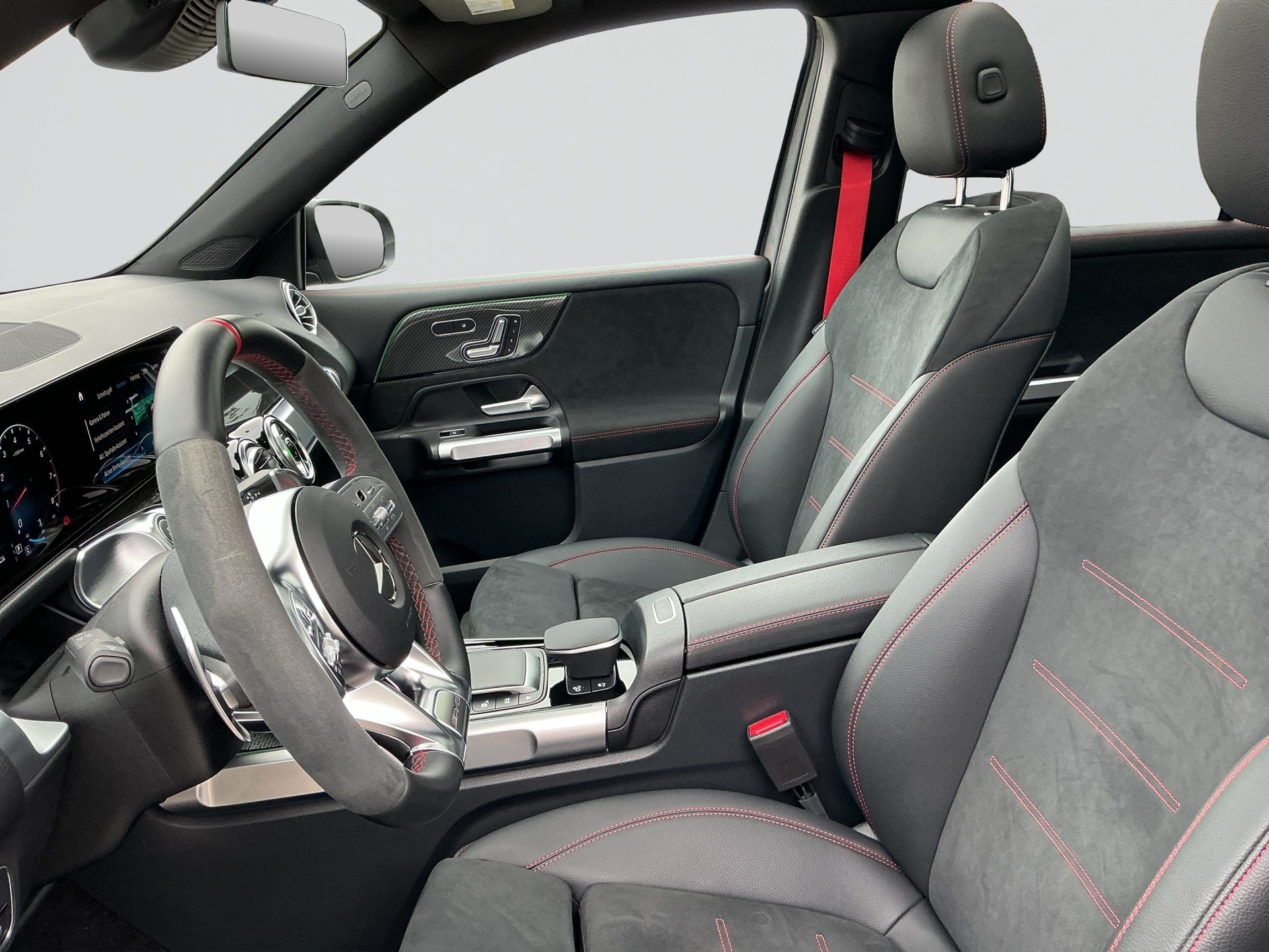 MERCEDES-BENZ GLB 35 AMG Night-image-5