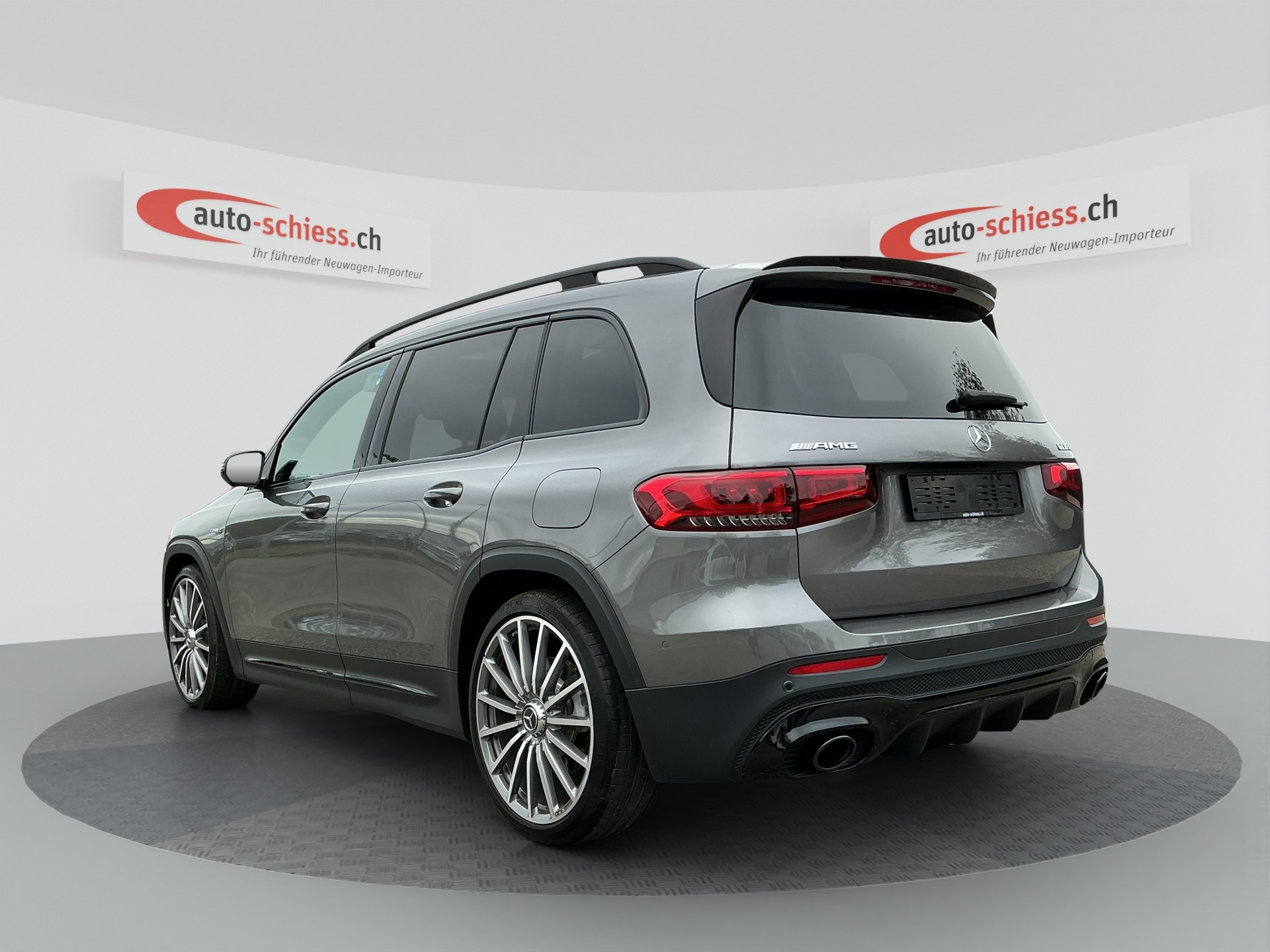 MERCEDES-BENZ GLB 35 AMG Night-image-2