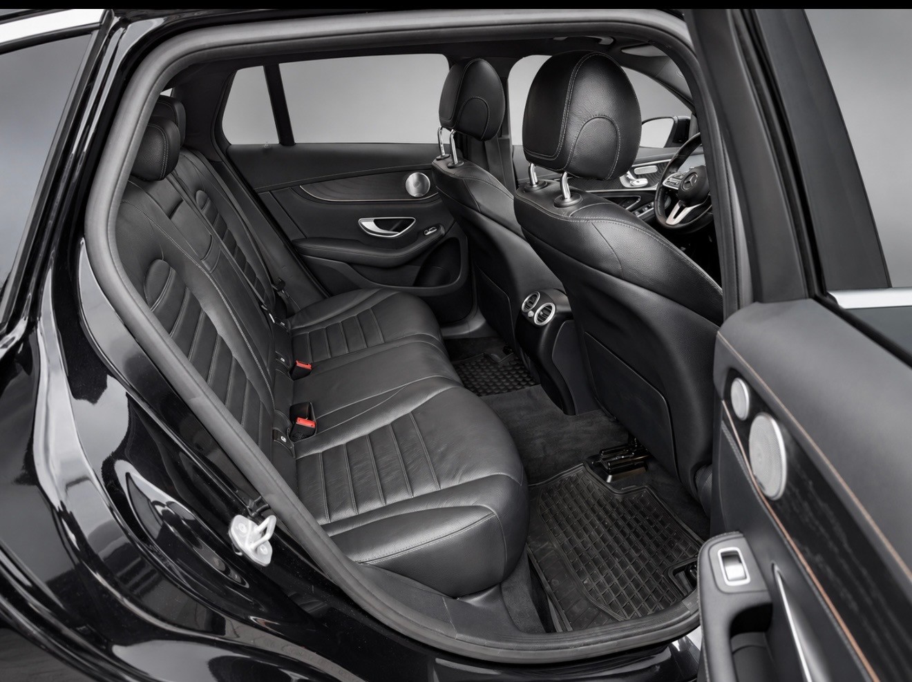 MERCEDES-BENZ EQC 400 4Matic EQ Star-image-10