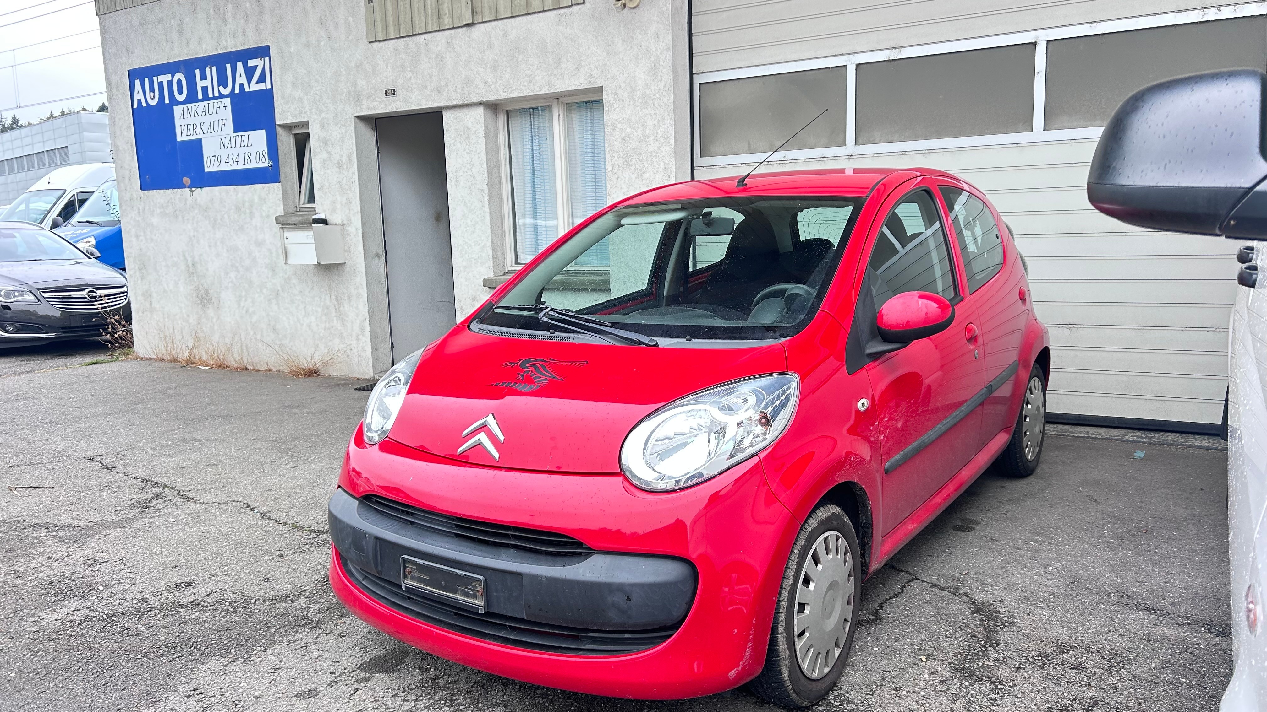 Car photo