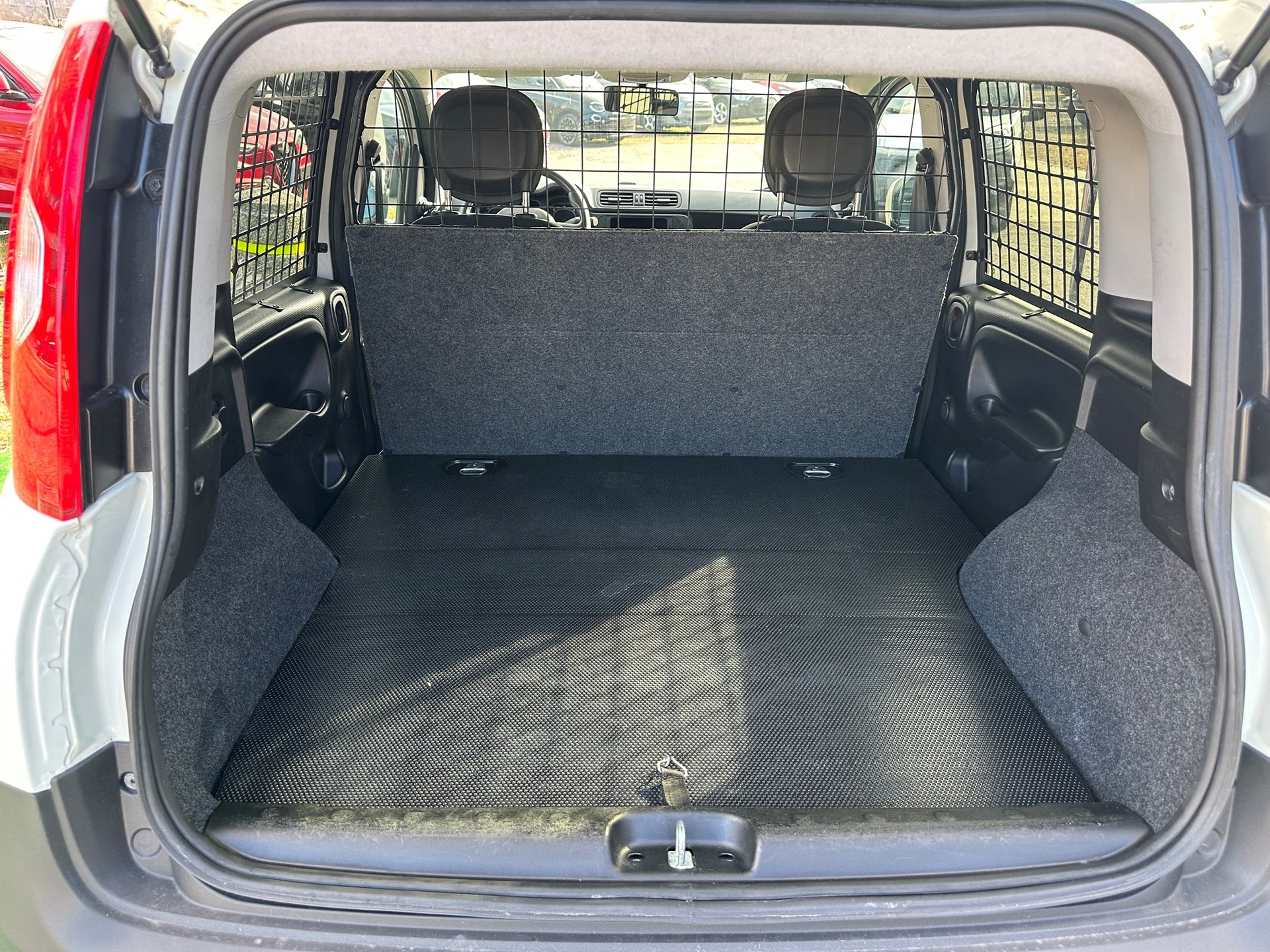 FIAT PANDA VAN 1.3 MJ 4x4-image-7