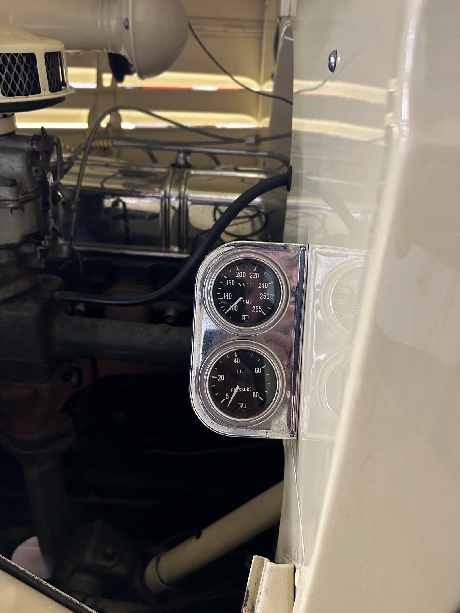 CHEVROLET-image-10