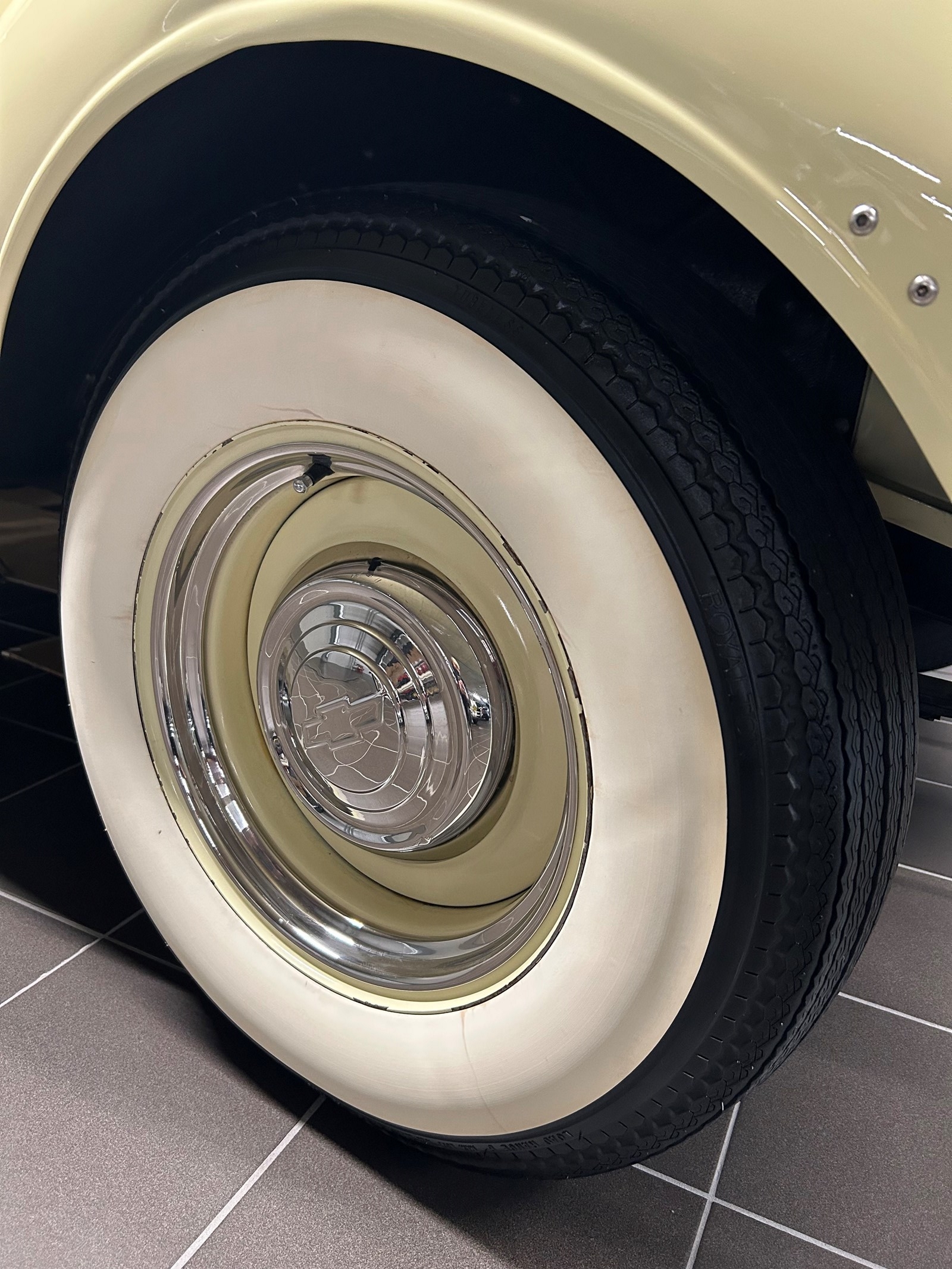 CHEVROLET-image-11