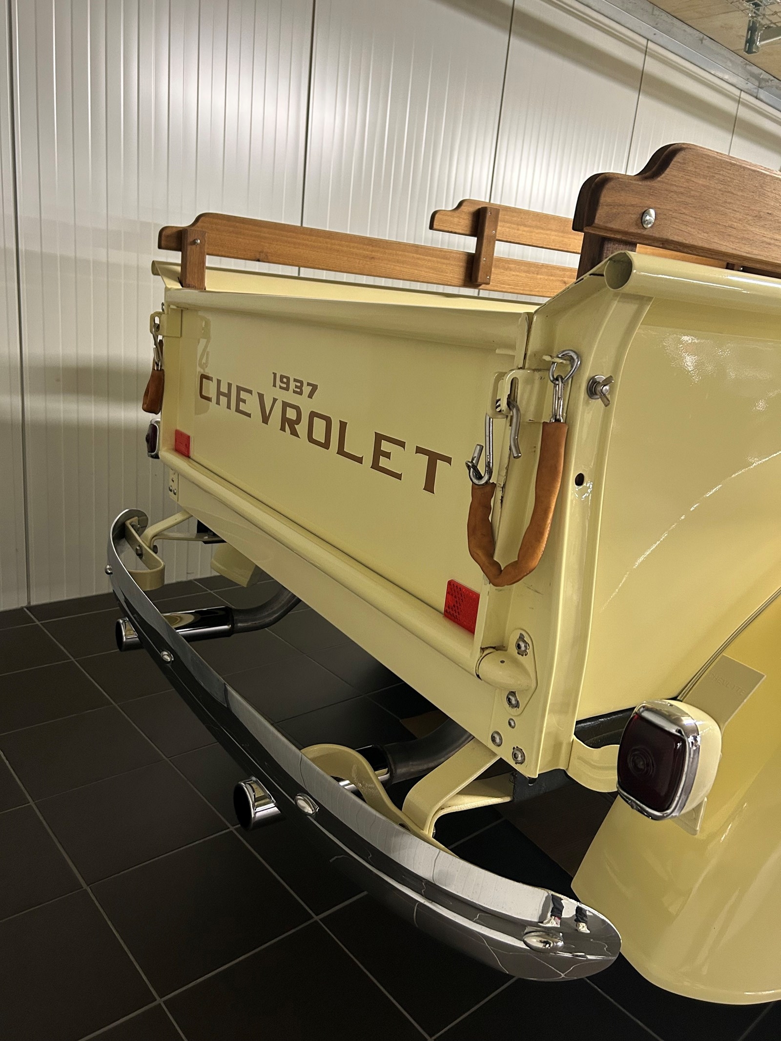 CHEVROLET-image-4