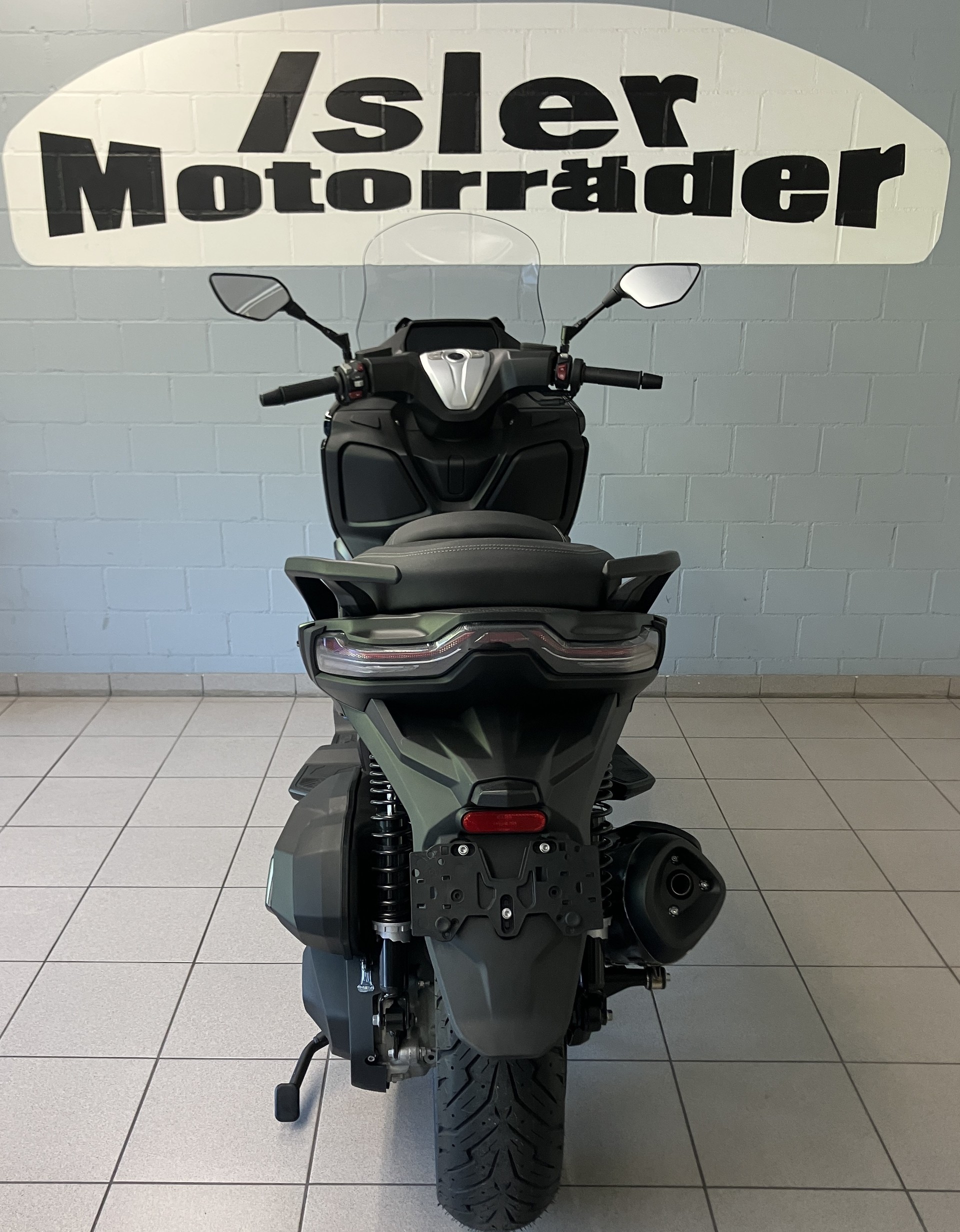 VOGE SR4 400 Luxury-image-3