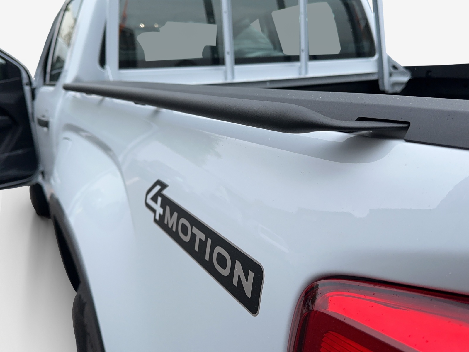 VW Amarok 2.0TDI Winter-image-10