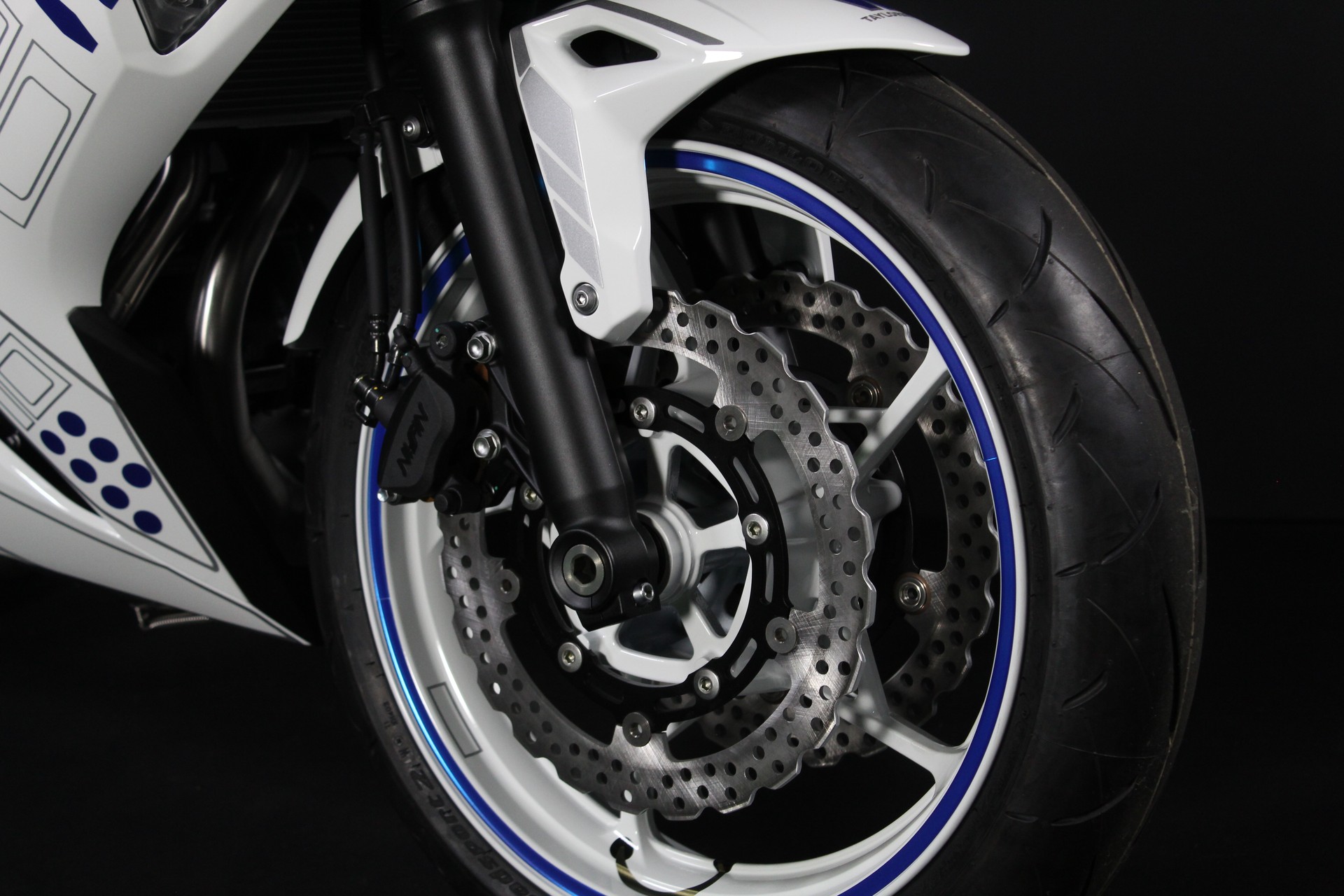 KAWASAKI Ninja 650 (50/35 KW) *Galaxy* Level 3-showroom-element-3