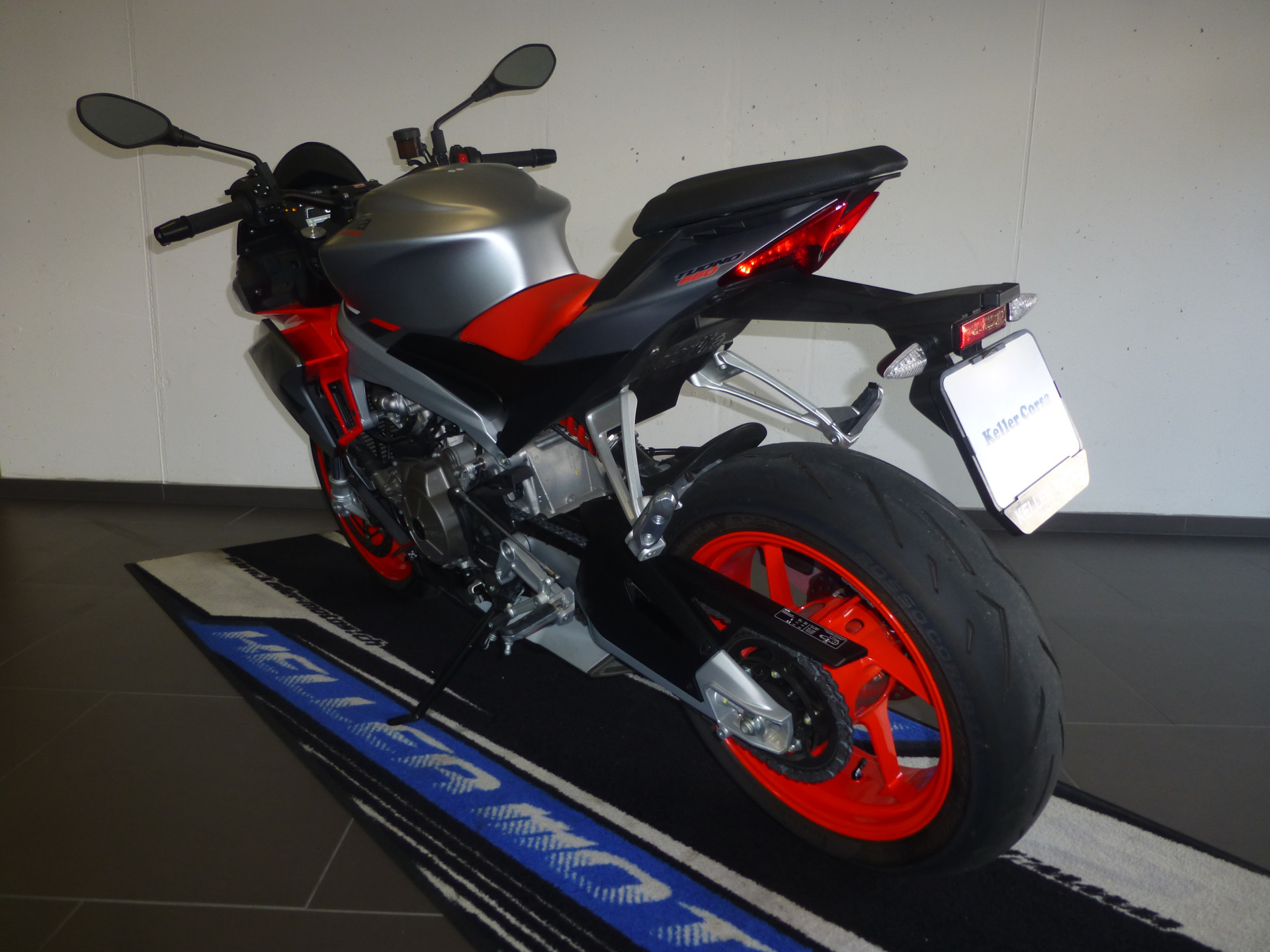 APRILIA Tuono 660 (35kw)-showroom-element-3