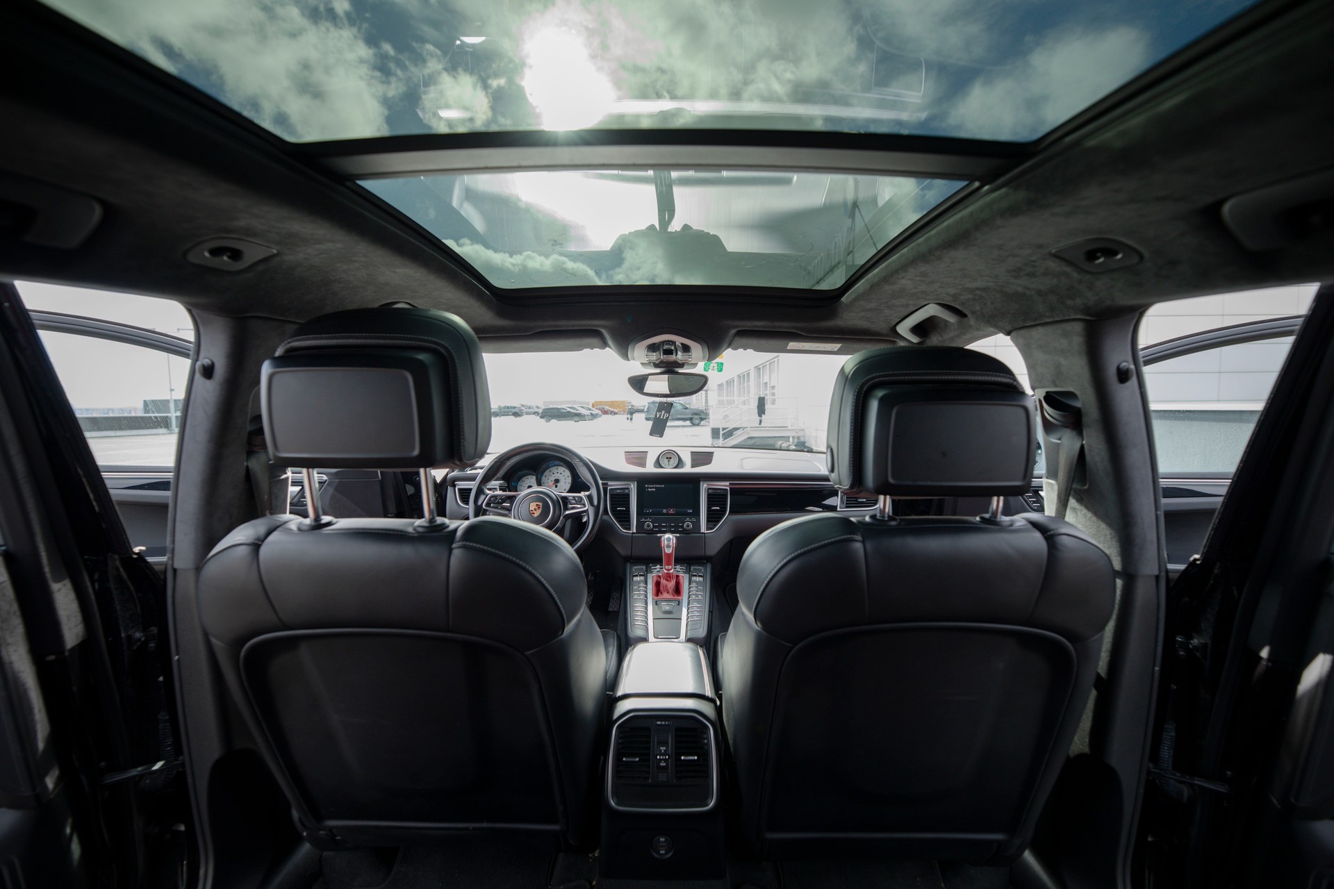 PORSCHE Macan Turbo Exclusive Performance Edition PDK-image-8