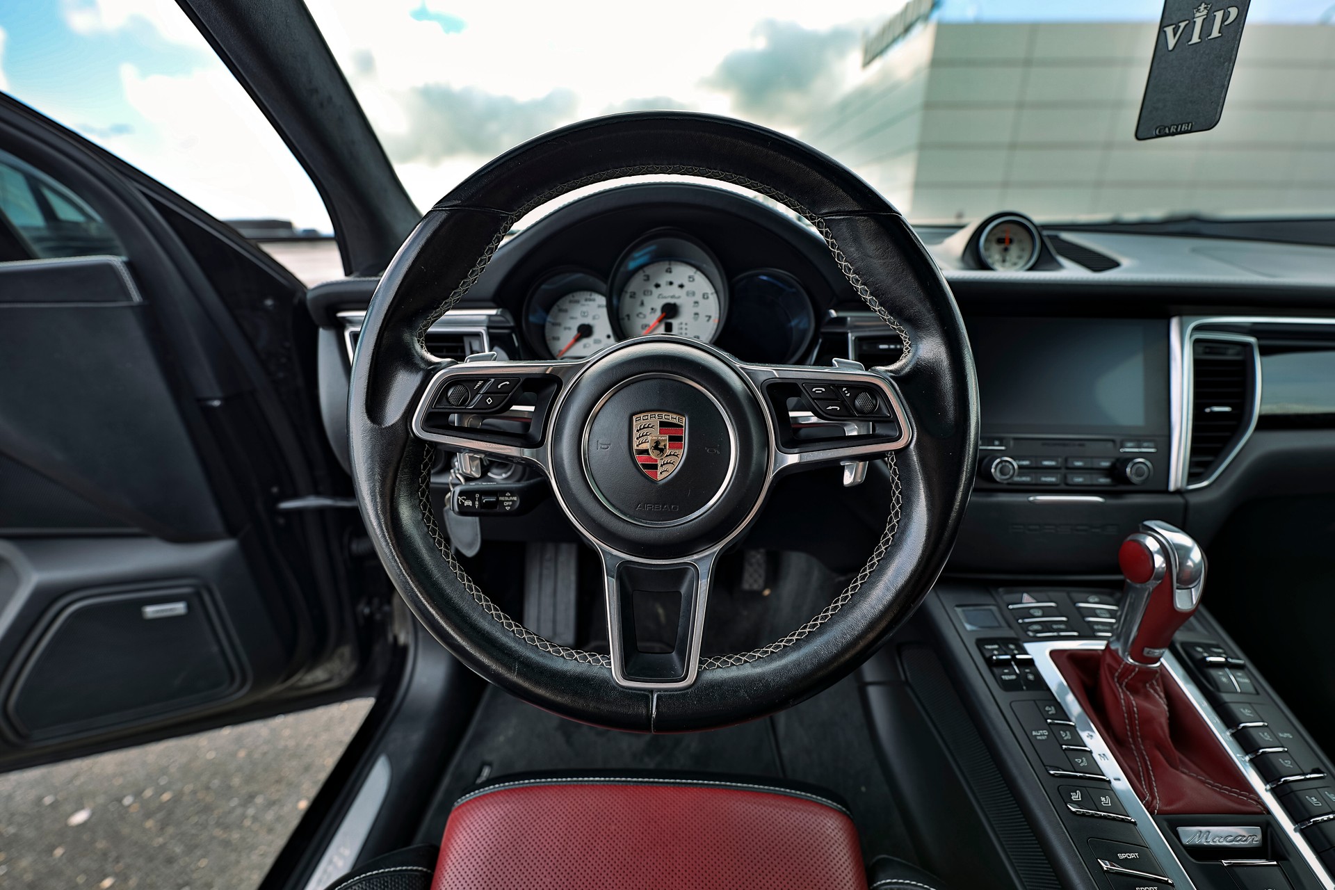 PORSCHE Macan Turbo Exclusive Performance Edition PDK-image-11