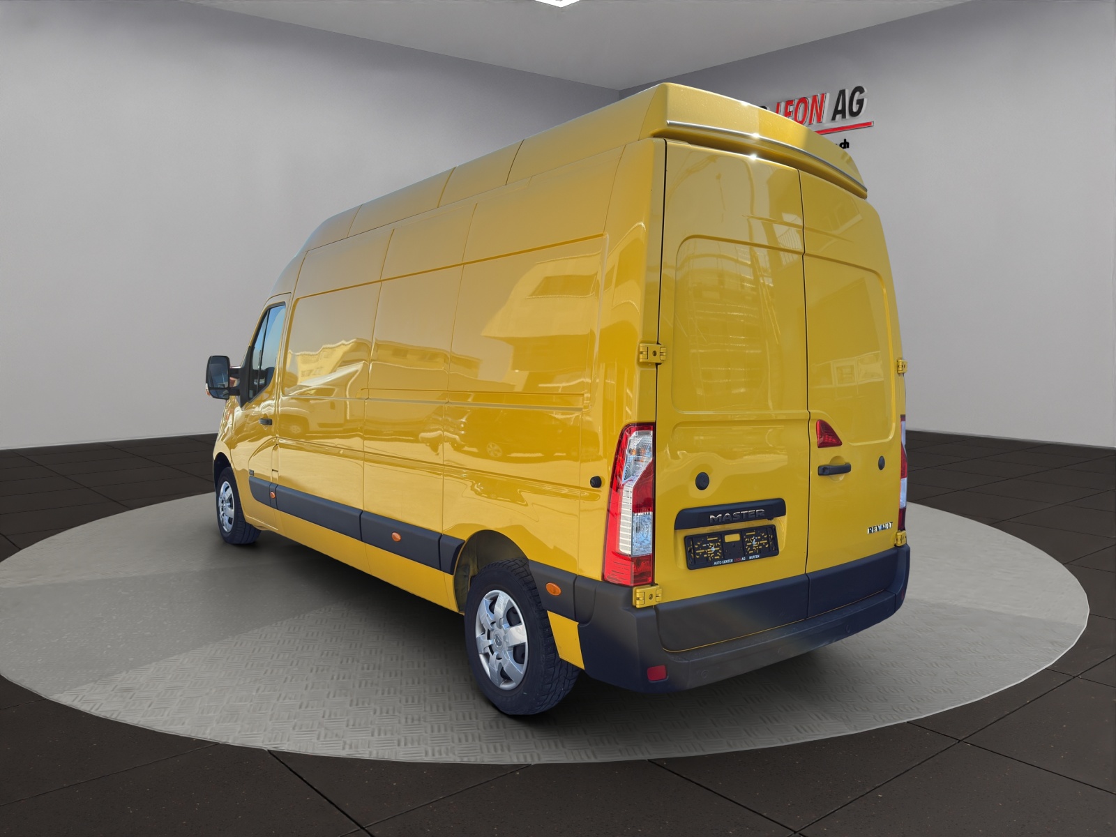 RENAULT Master T35 2.3dCi 130 L3H3-image-3