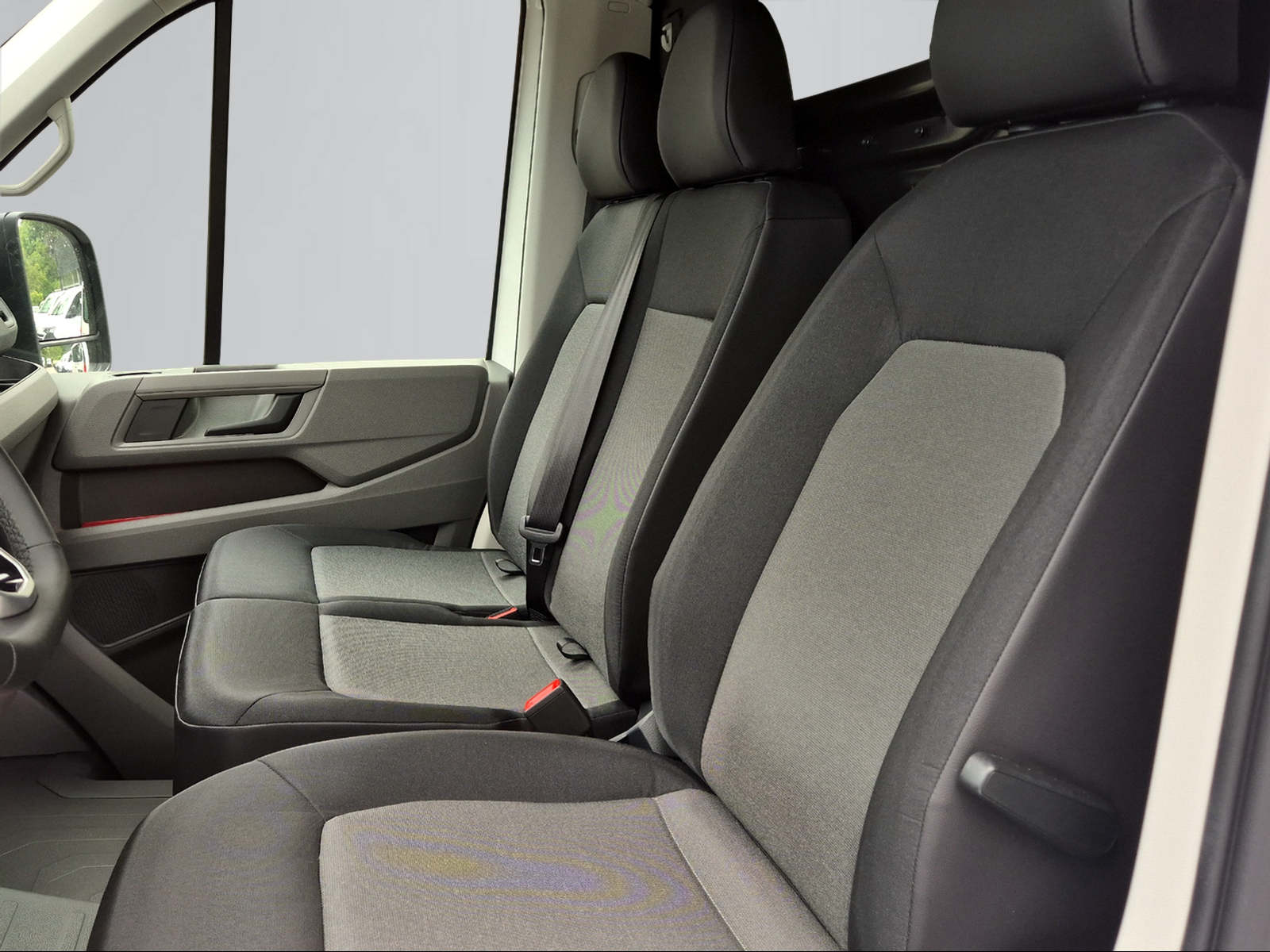 VW Crafter 35 2.0 BiTDI L4 4Motion A-showroom-element-2