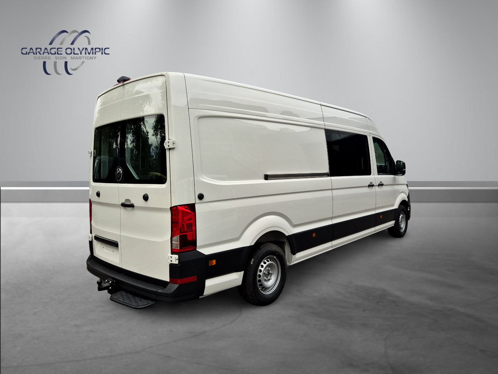 VW Crafter 35 2.0 BiTDI L4 4Motion A-image-12
