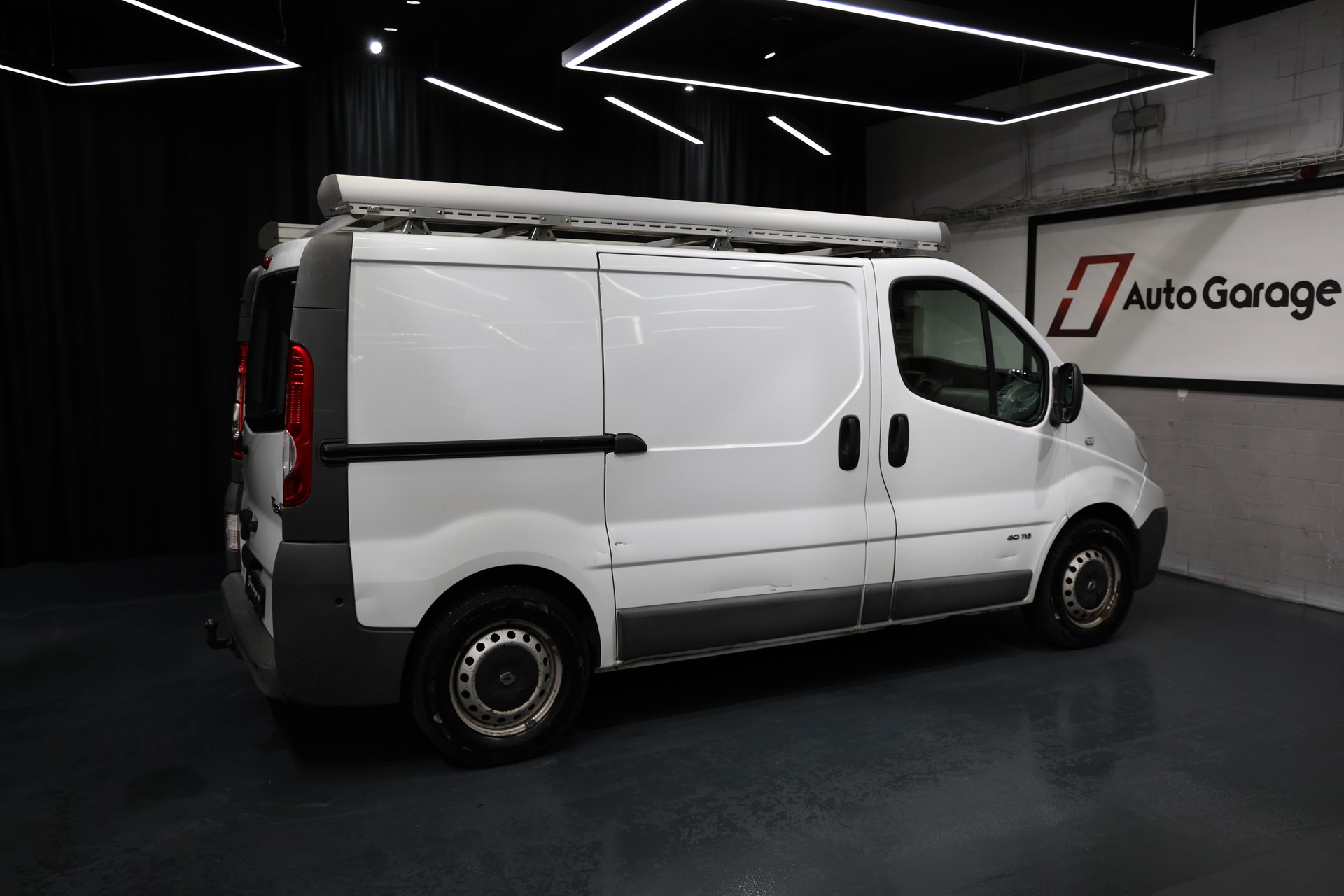 RENAULT Trafic 2.0 dCi 115 2.9t L2H1 ̈Klima Sortimo-showroom-element-2