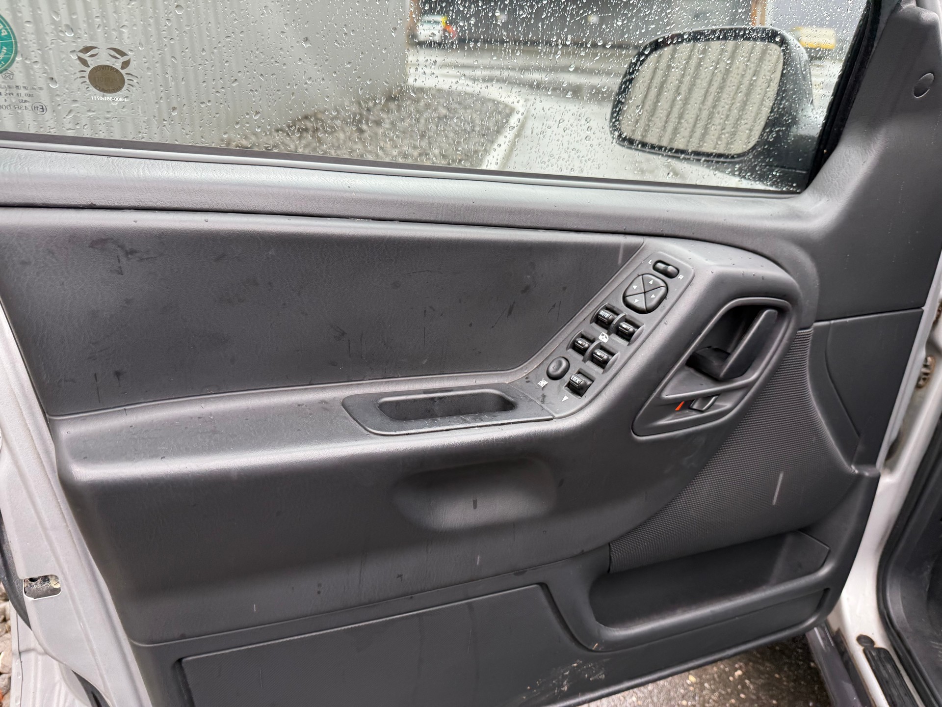 JEEP CHEROKEE 4.0 — 4x4-image-19