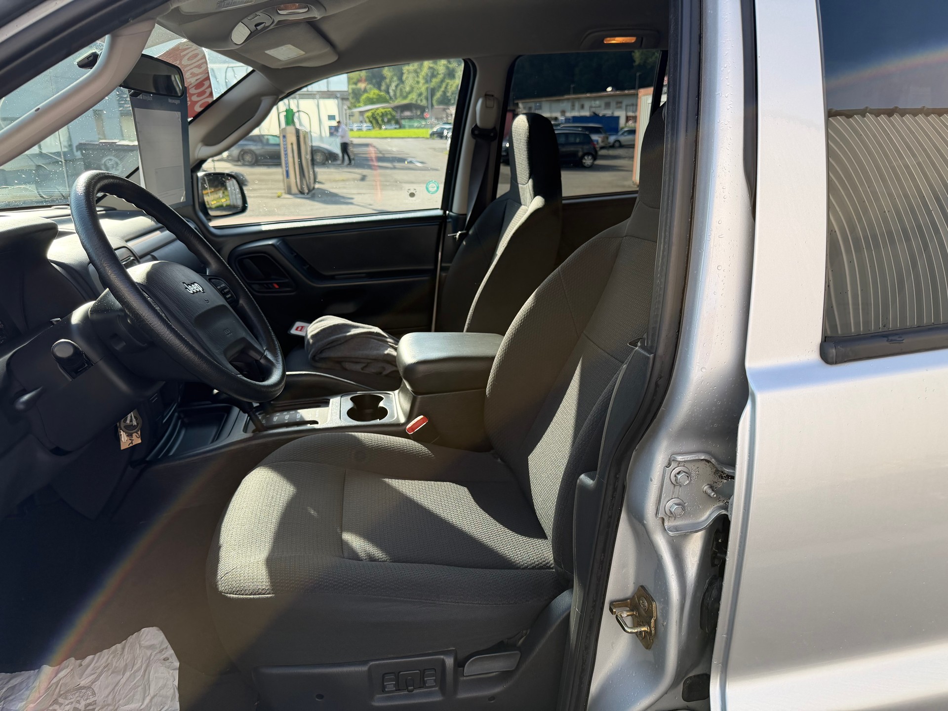 JEEP CHEROKEE 4.0 — 4x4-image-11