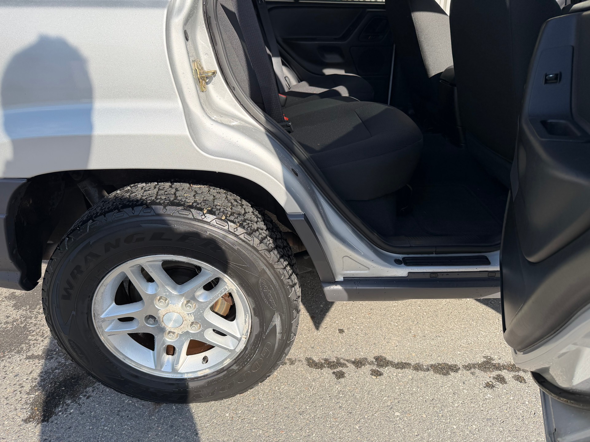 JEEP CHEROKEE 4.0 — 4x4-image-19