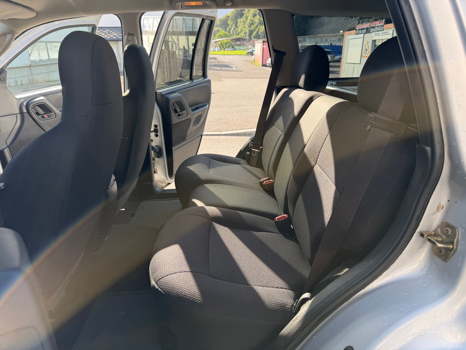 JEEP CHEROKEE 4.0 — 4x4-image-25