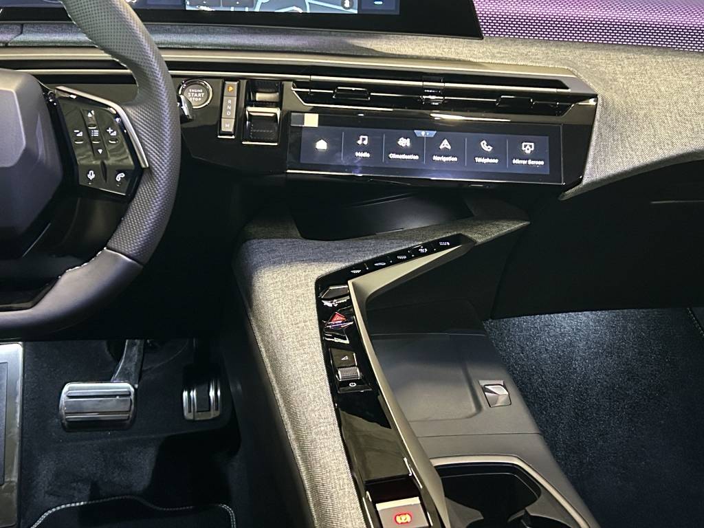 PEUGEOT 5008 145 Hybrid e-DCS6 GT-image-6