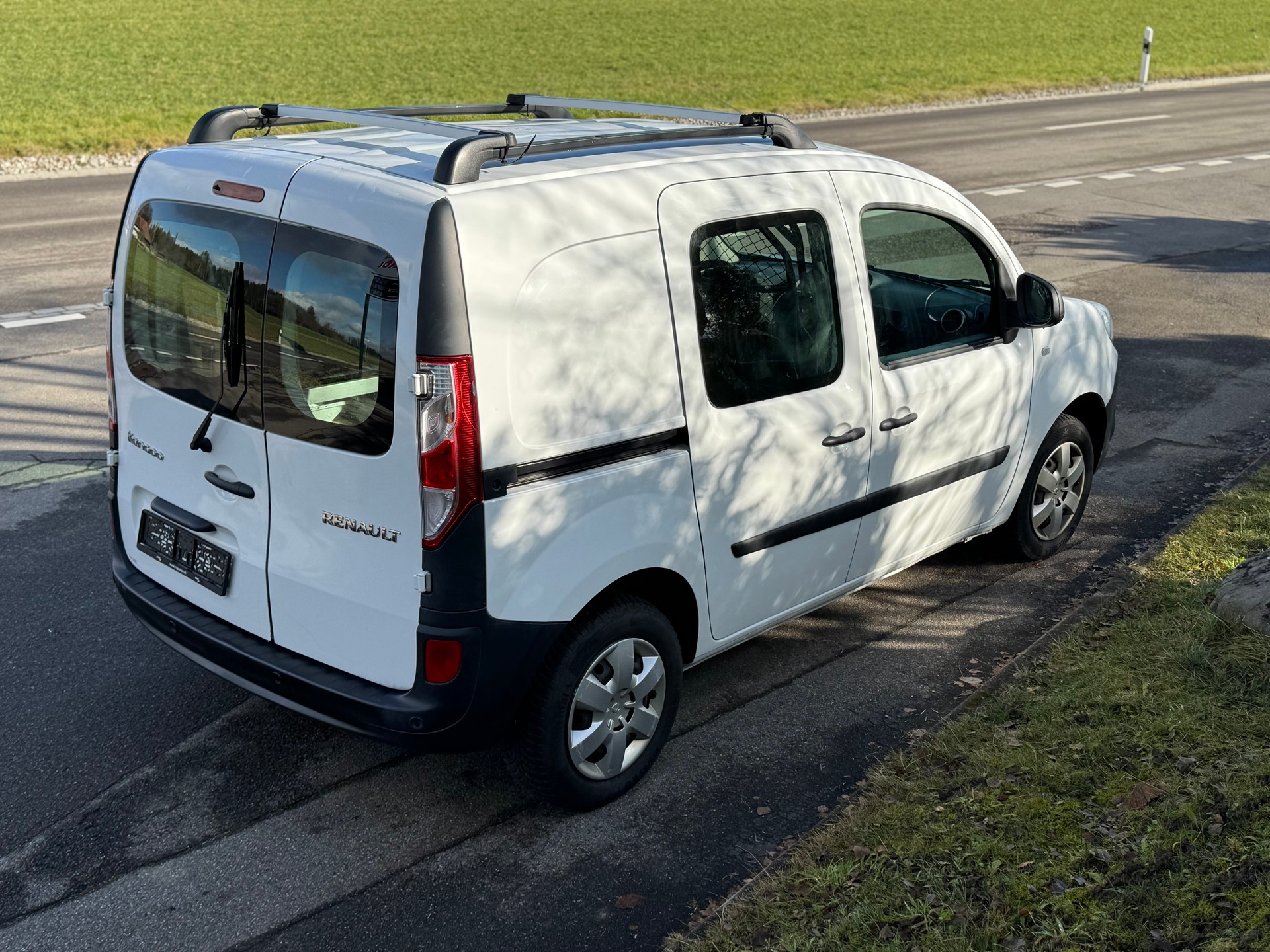 RENAULT Kangoo Medium dCi 90 ENERGY Access-image-3