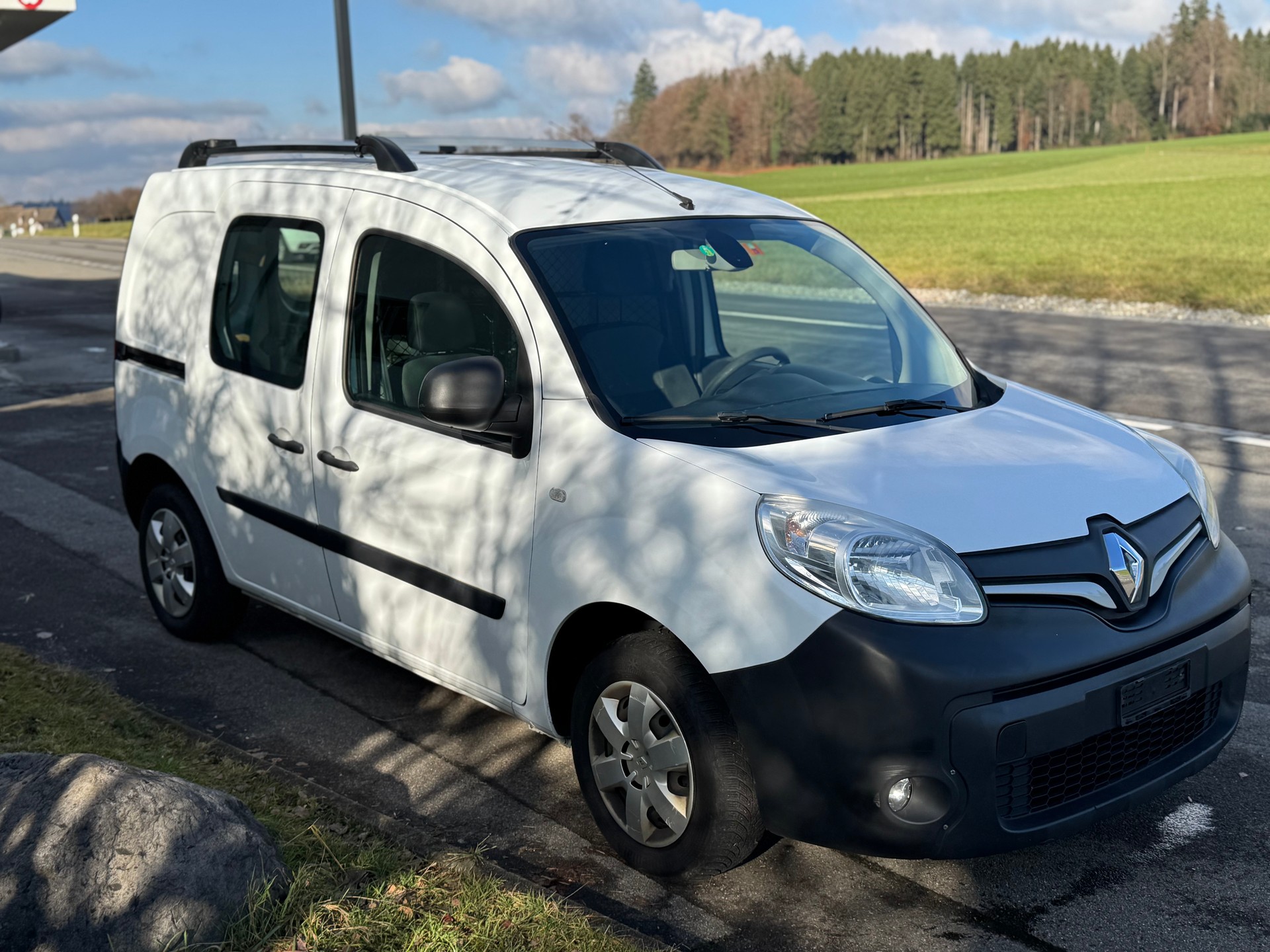 RENAULT Kangoo Medium dCi 90 ENERGY Access-image-2