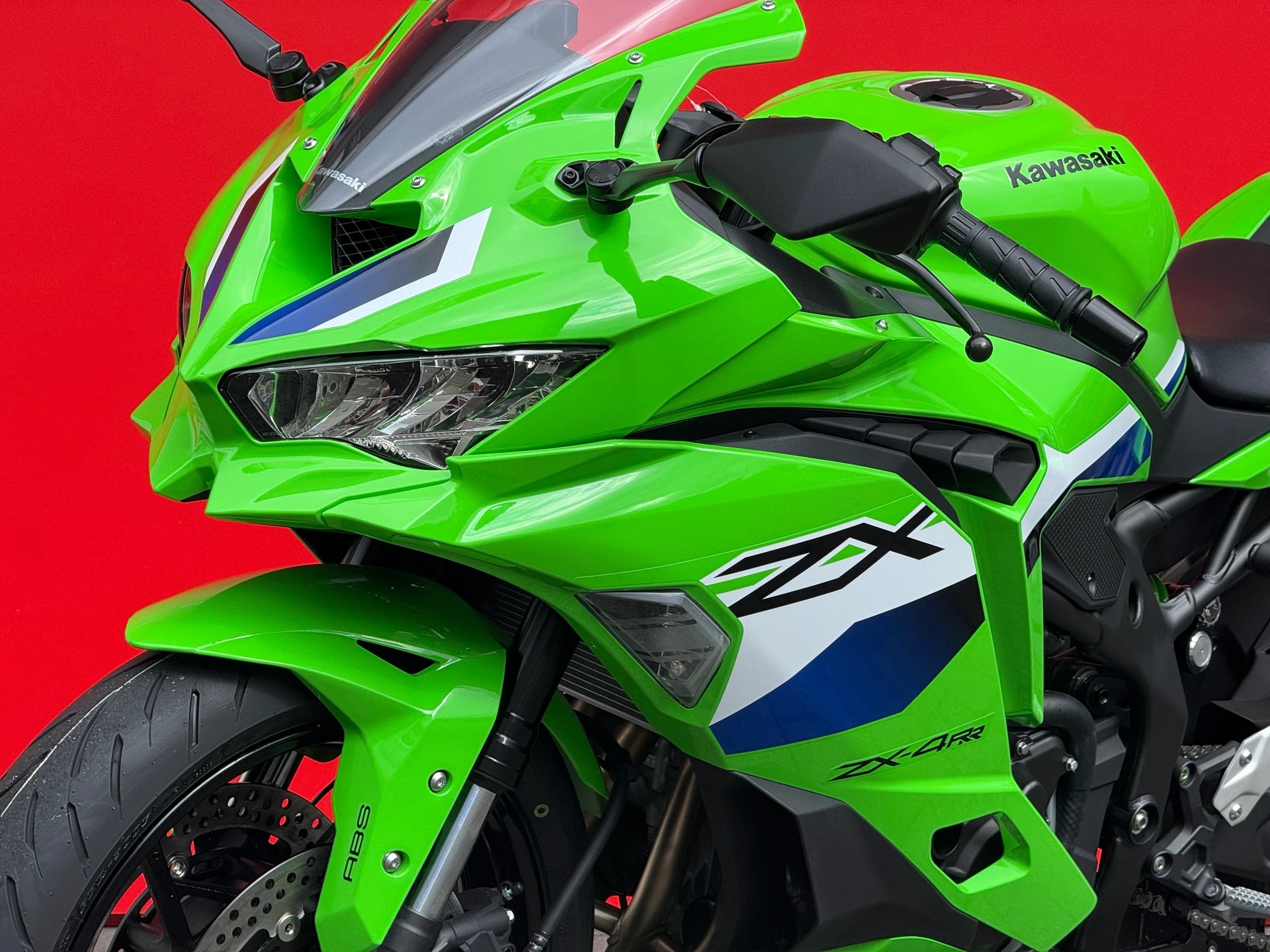 KAWASAKI Ninja ZX-4RR-image-6
