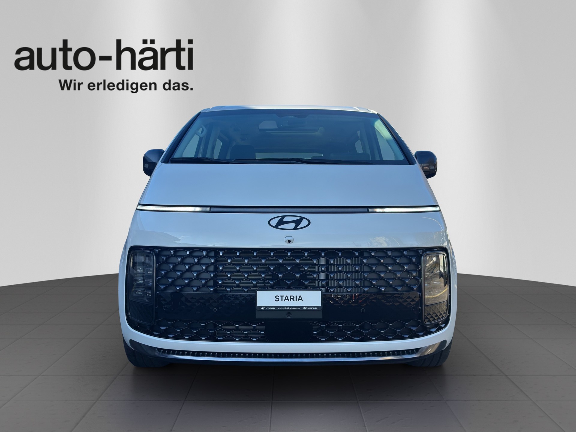 HYUNDAI Staria Pr. 1.6 HEV Amplia-image-7