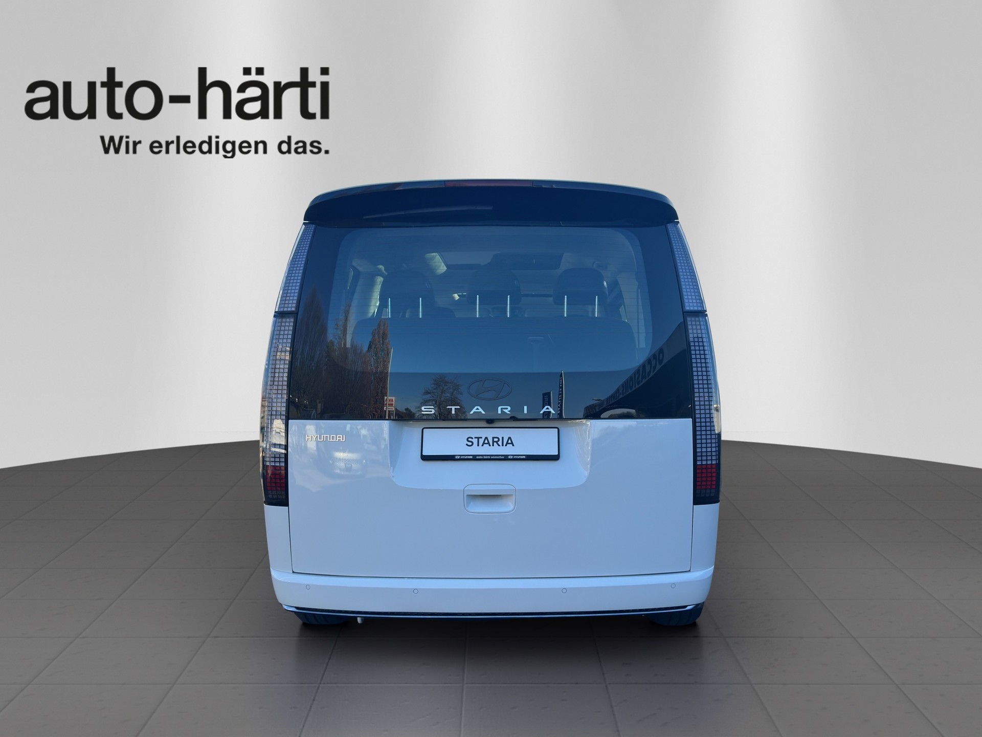 HYUNDAI Staria Pr. 1.6 HEV Amplia-showroom-element-3