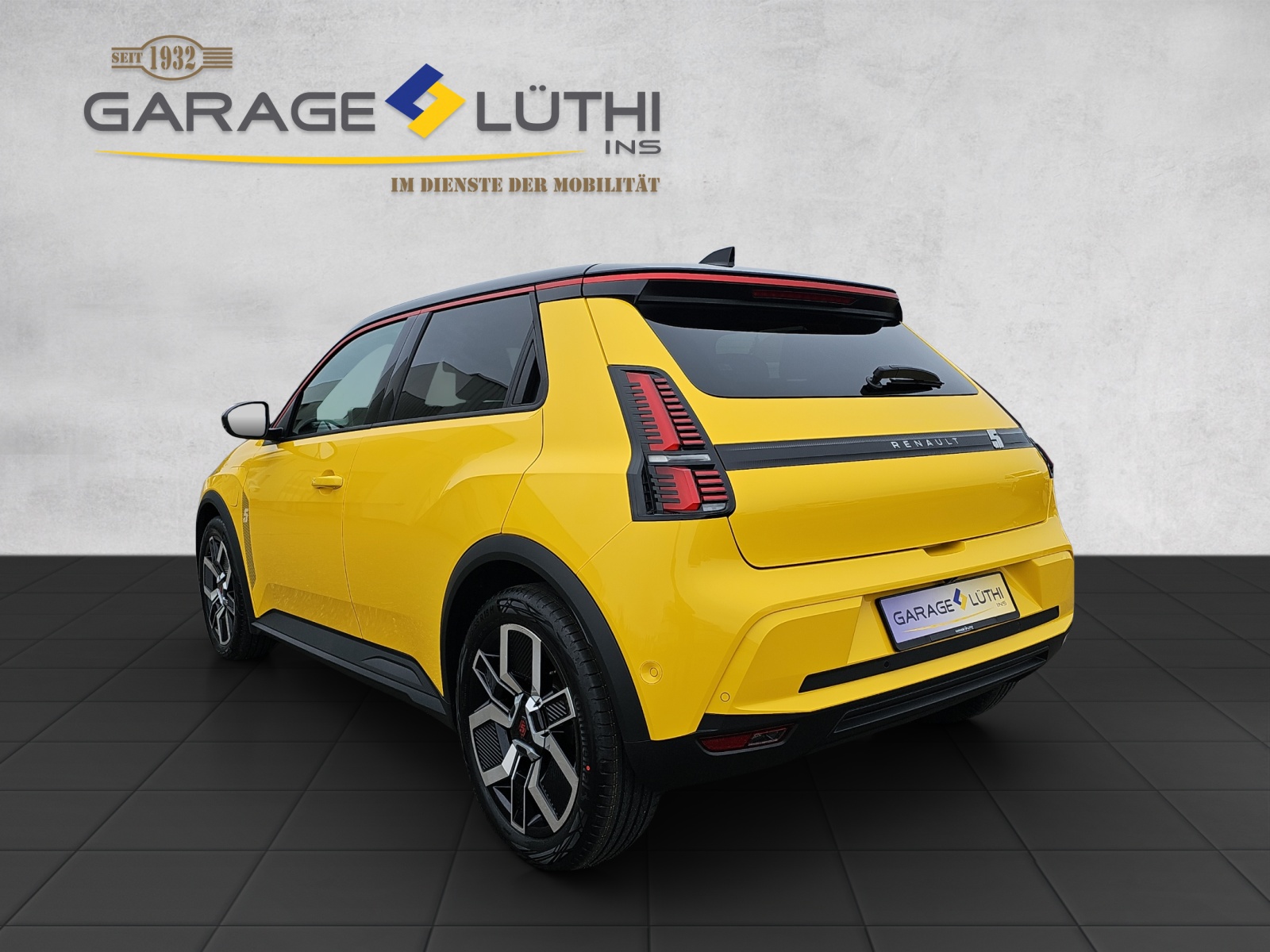 RENAULT R5 E-Tech Comfort Range 52 kWh Techno-image-4