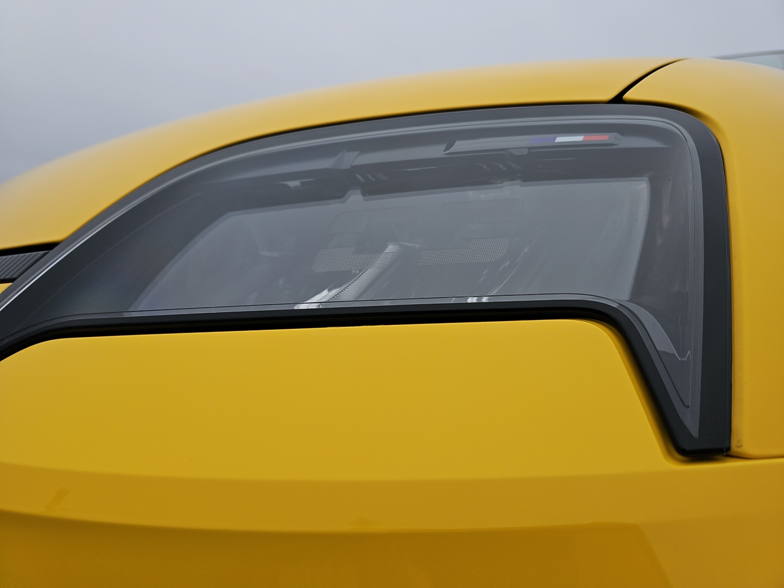 RENAULT R5 E-Tech Comfort Range 52 kWh Techno-image-12