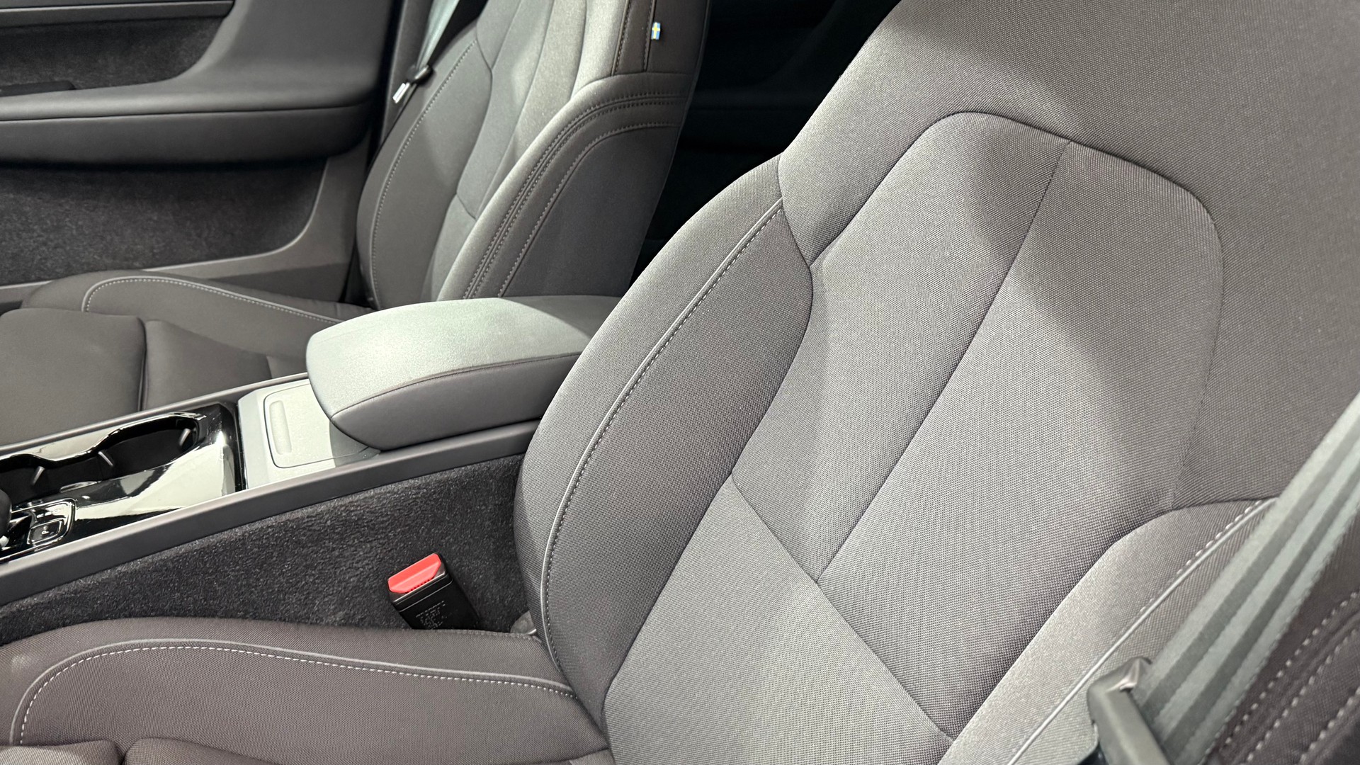 VOLVO XC40 P6 Core-image-12