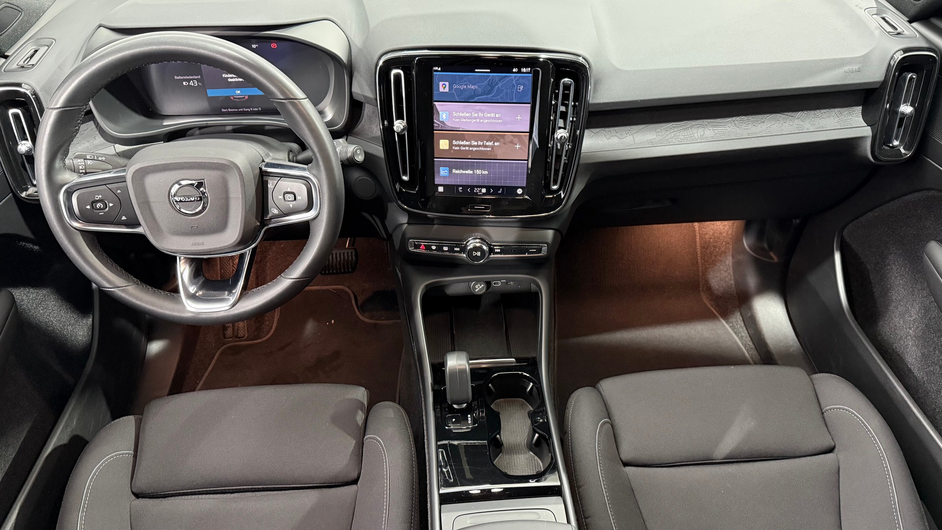 VOLVO XC40 P6 Core-image-4