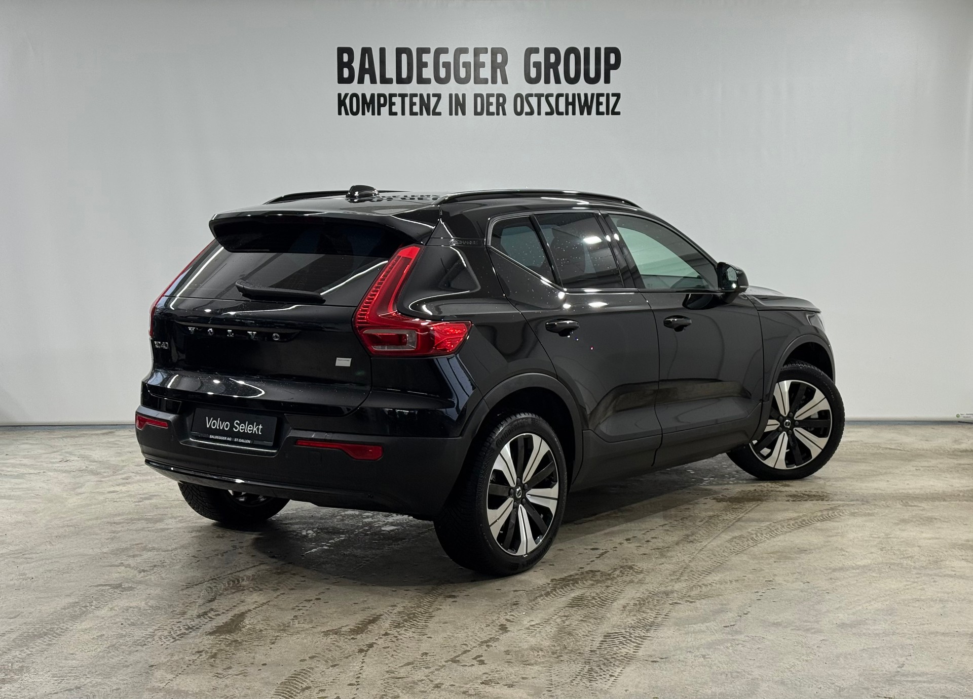 VOLVO XC40 P6 Core-image-2