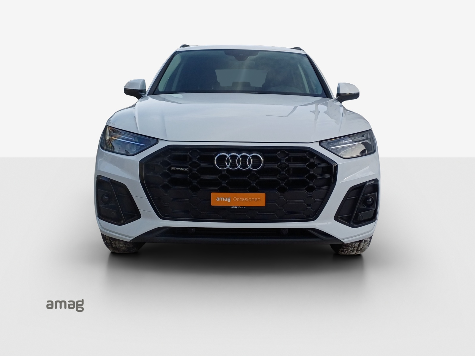 AUDI Q5 50 TFSI e PHEV S line quattro S-tronic-image-6