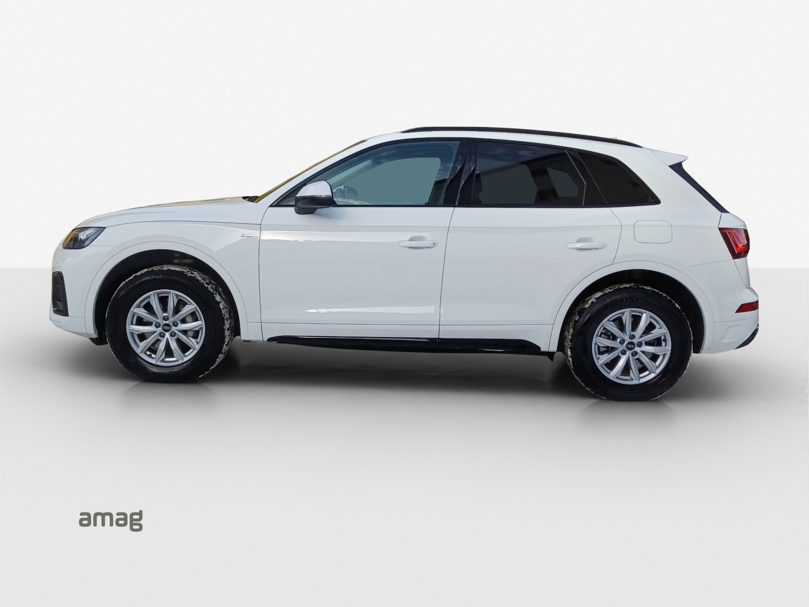 AUDI Q5 50 TFSI e PHEV S line quattro S-tronic-image-1