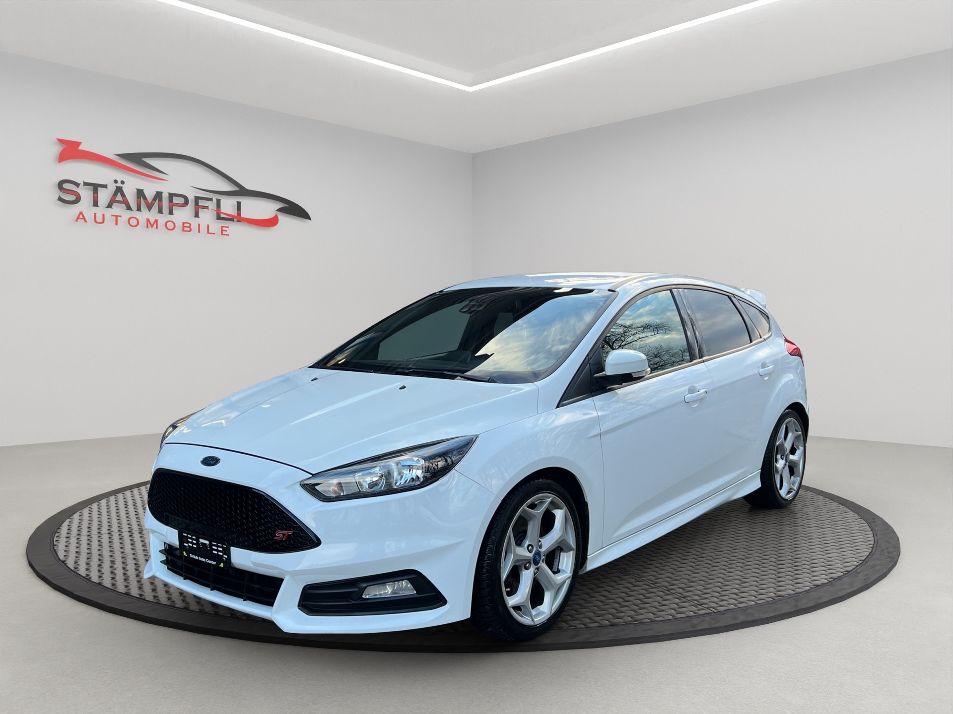 FORD Focus 2.0 SCTi ST-2-image-0