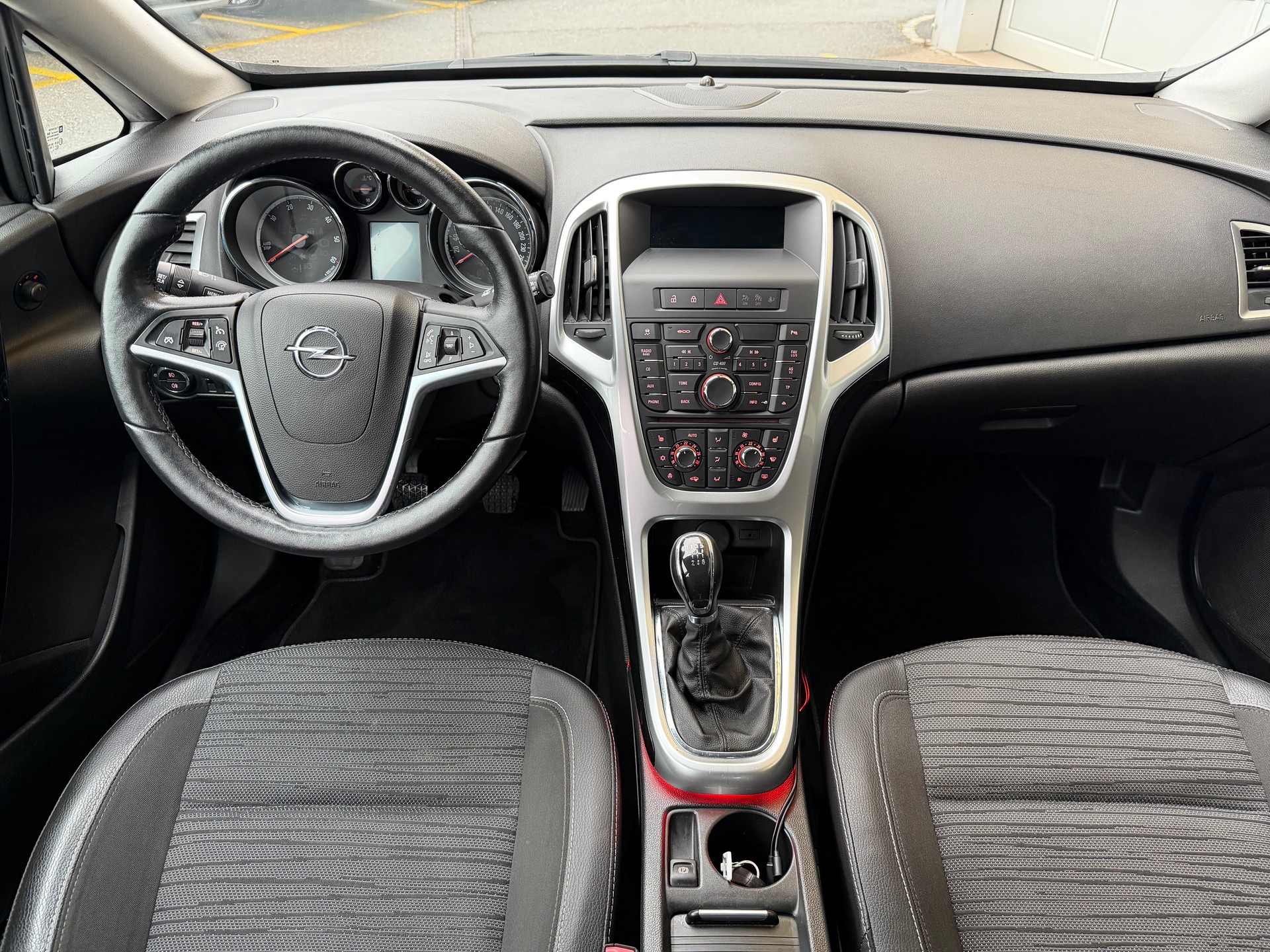 OPEL Astra 1.6 CDTi ecoFLEX Drive-image-9