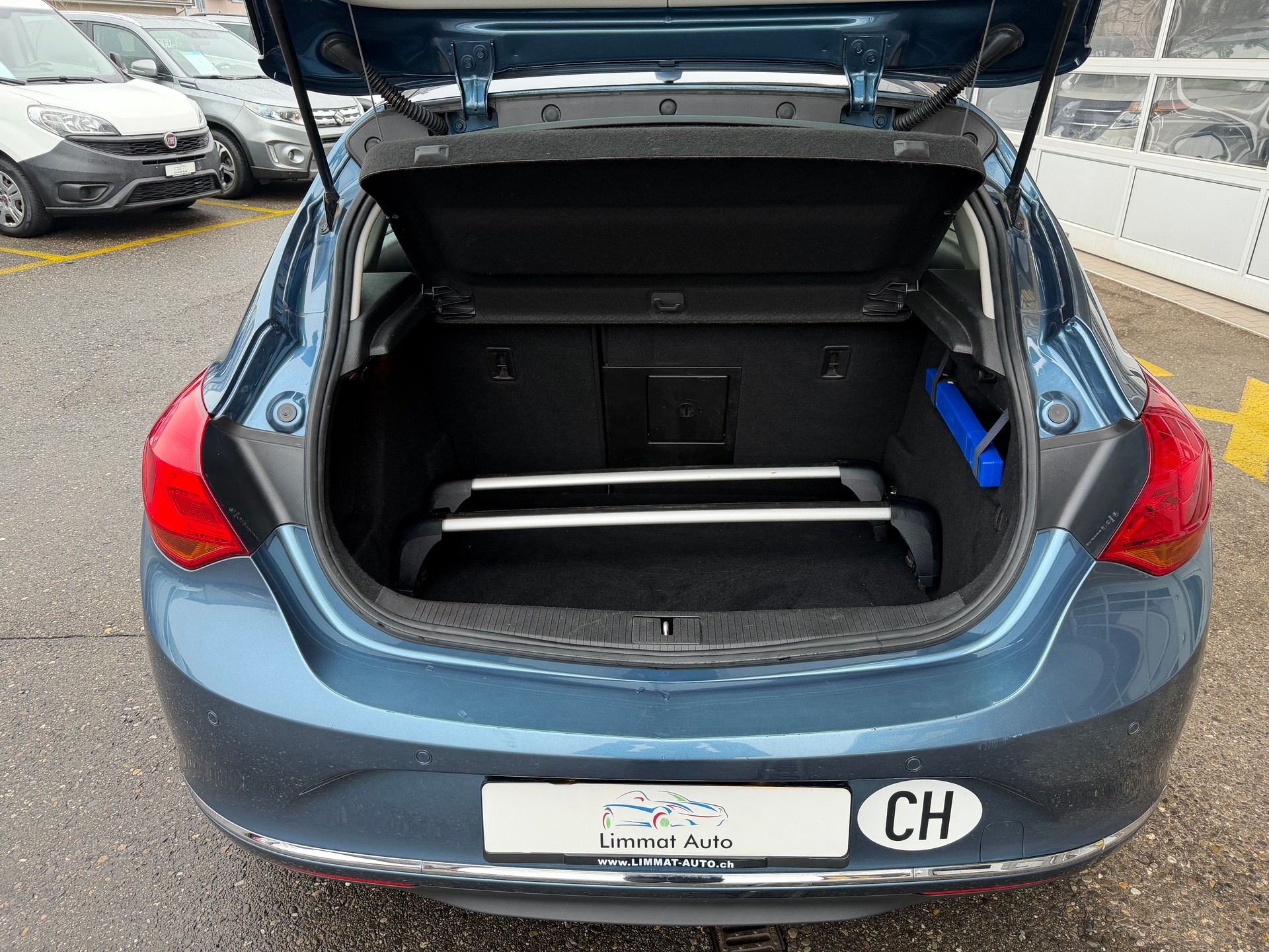 OPEL Astra 1.6 CDTi ecoFLEX Drive-image-12