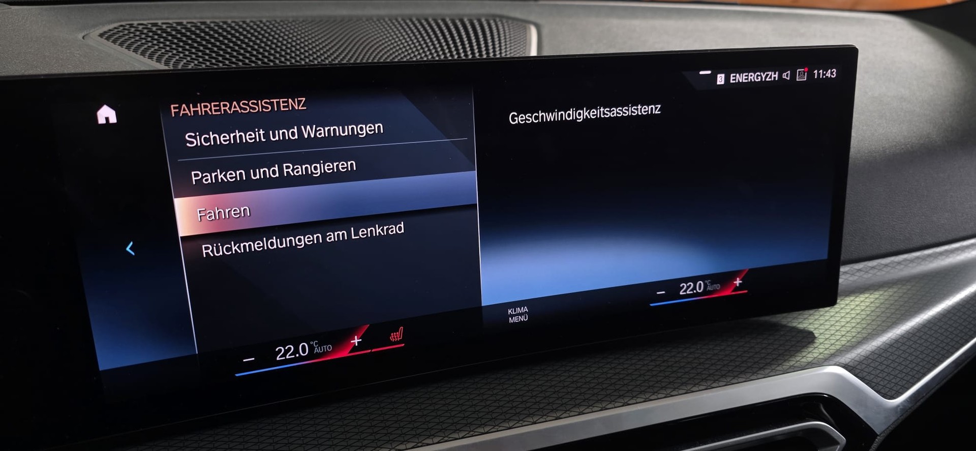 BMW 330d xDrive 48V Steptronic M Sport *HeadUpDisplay*Elektrische Sitze*Rückfahrkamera*Sitzheizung*-image-20