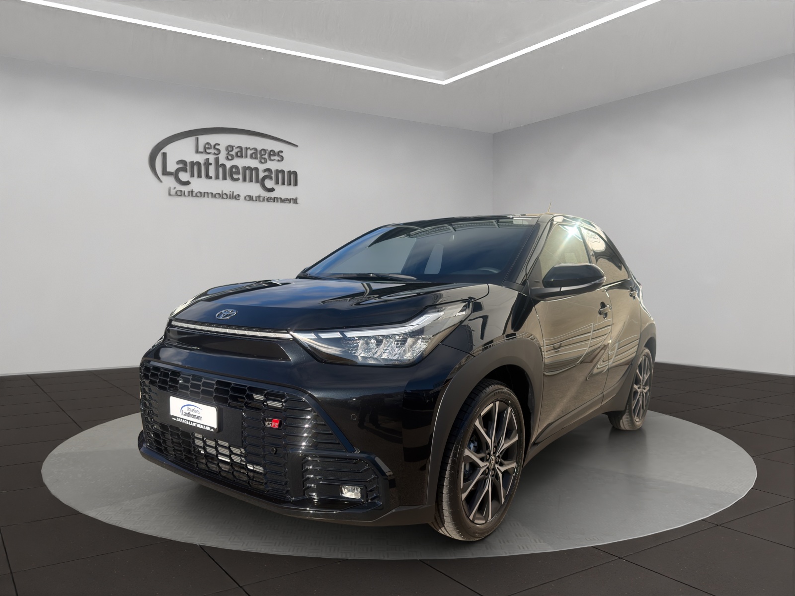 TOYOTA Aygo X 1.5 GR Sport e-CVT-image-0
