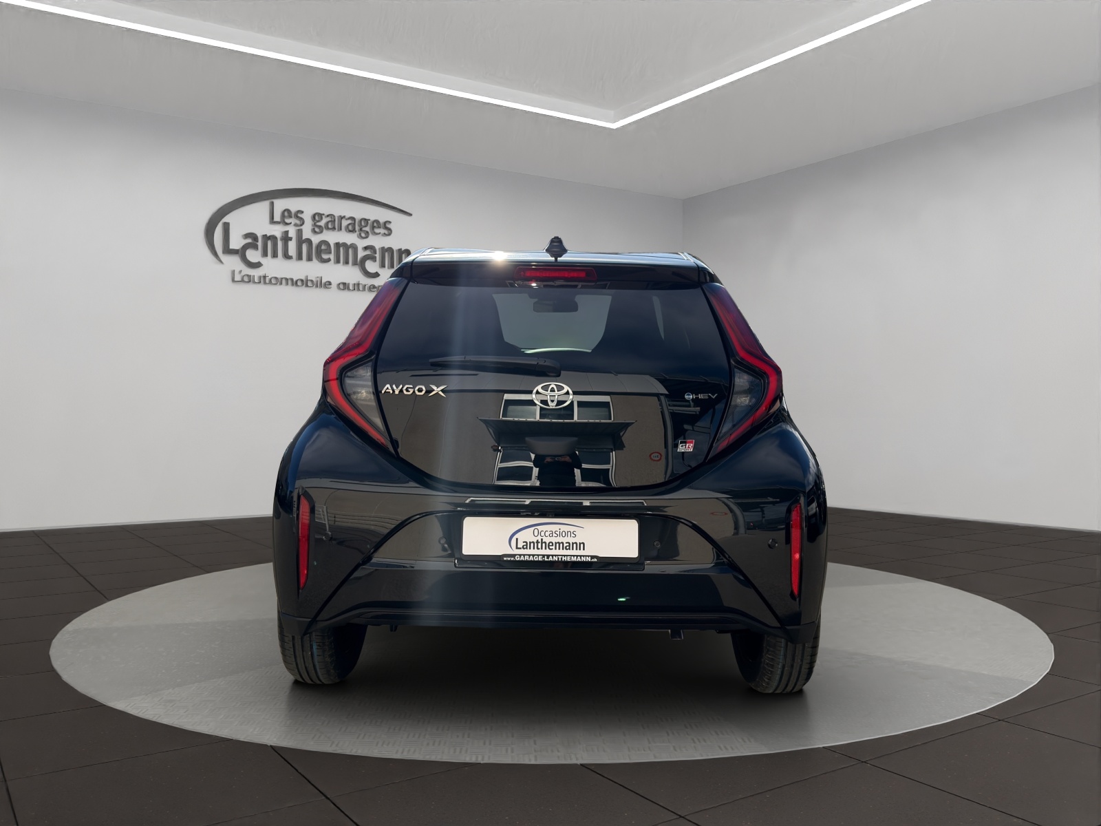 TOYOTA Aygo X 1.5 GR Sport e-CVT-image-3