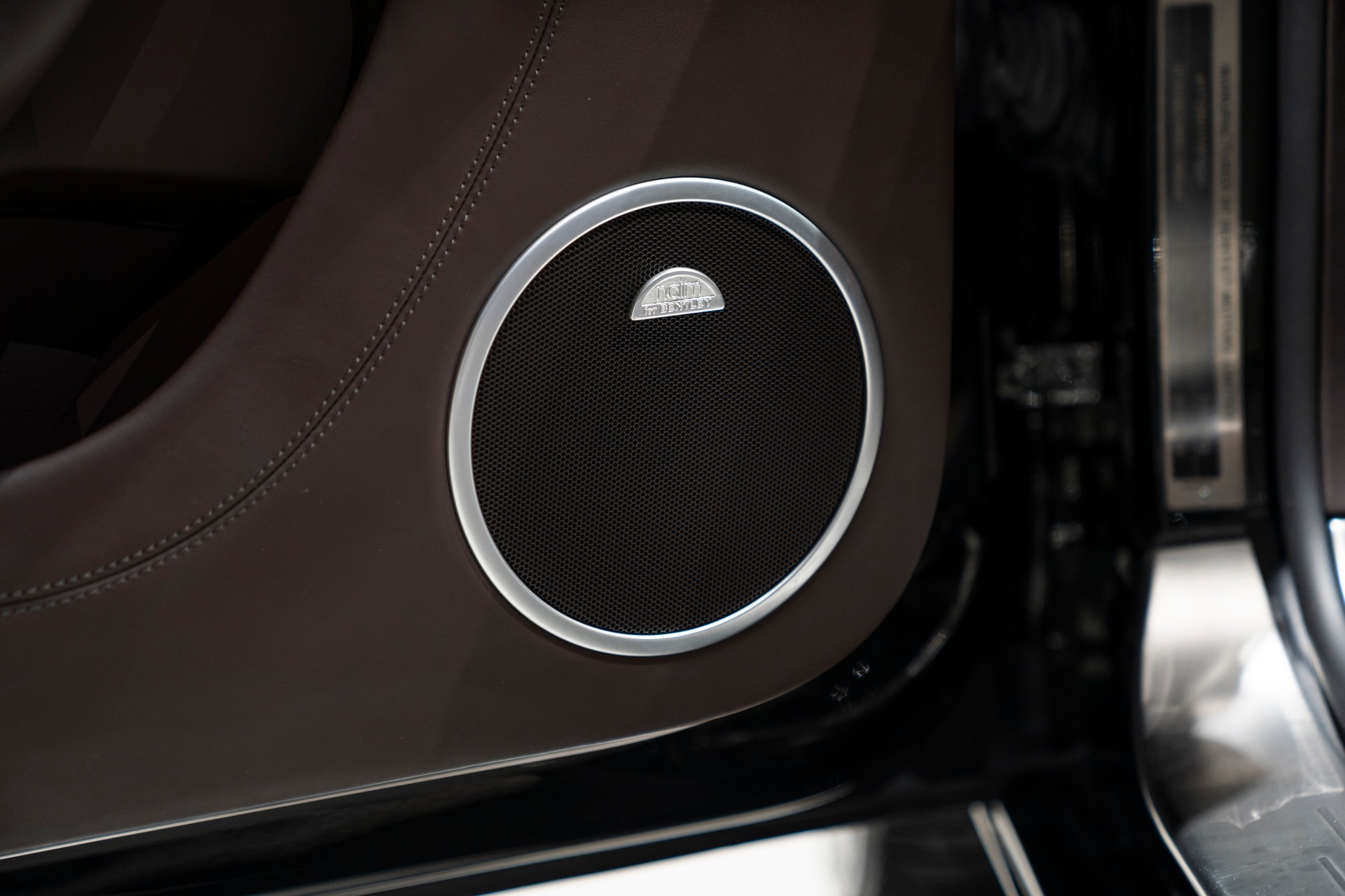 BENTLEY Continental GTC Speed 6.0 W12-image-11