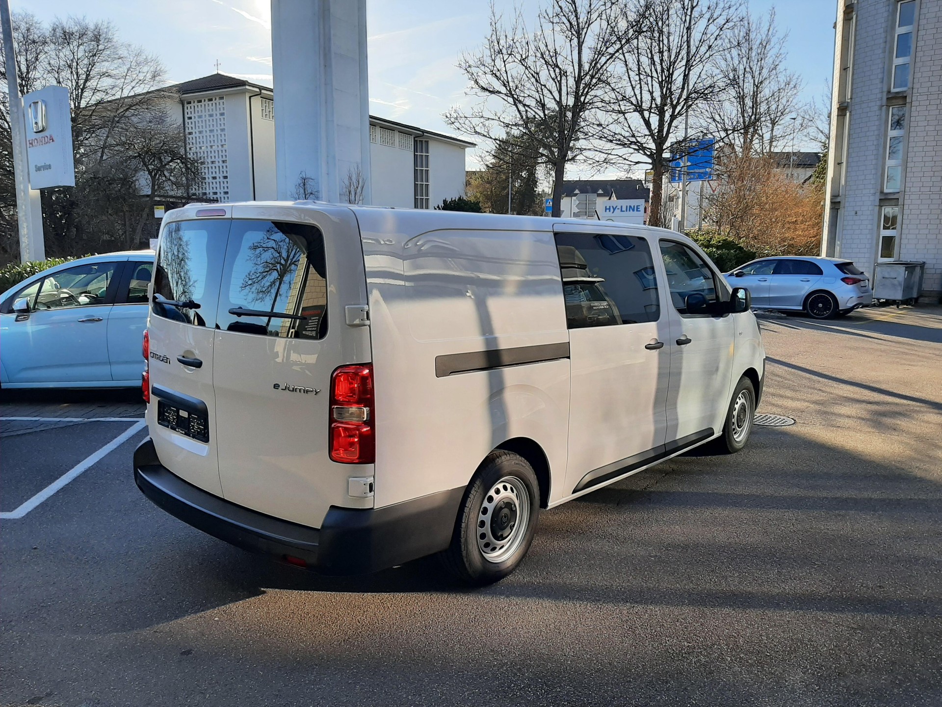 CITROEN e-Jumpy Kaw. XL 75 kWh-image-3