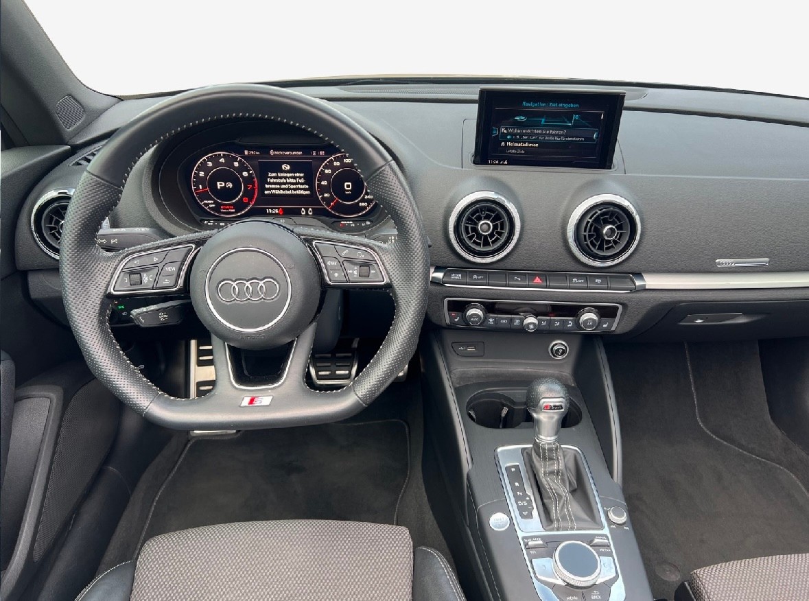 AUDI A3 Cabriolet 35 TFSI S-tronic-image-2