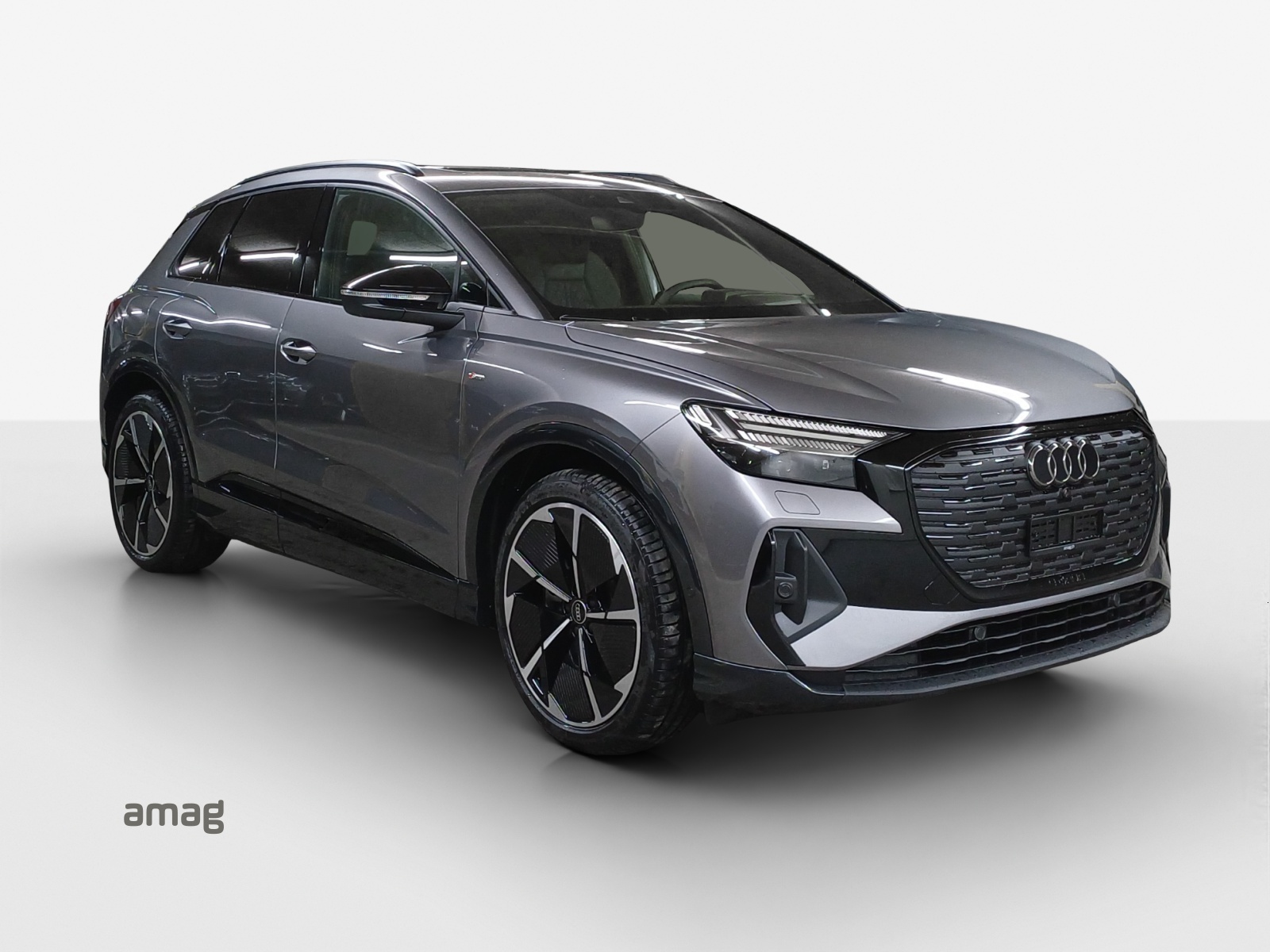 AUDI Q4 e-tron 45 Edition Swiss Ski quattro-image-5